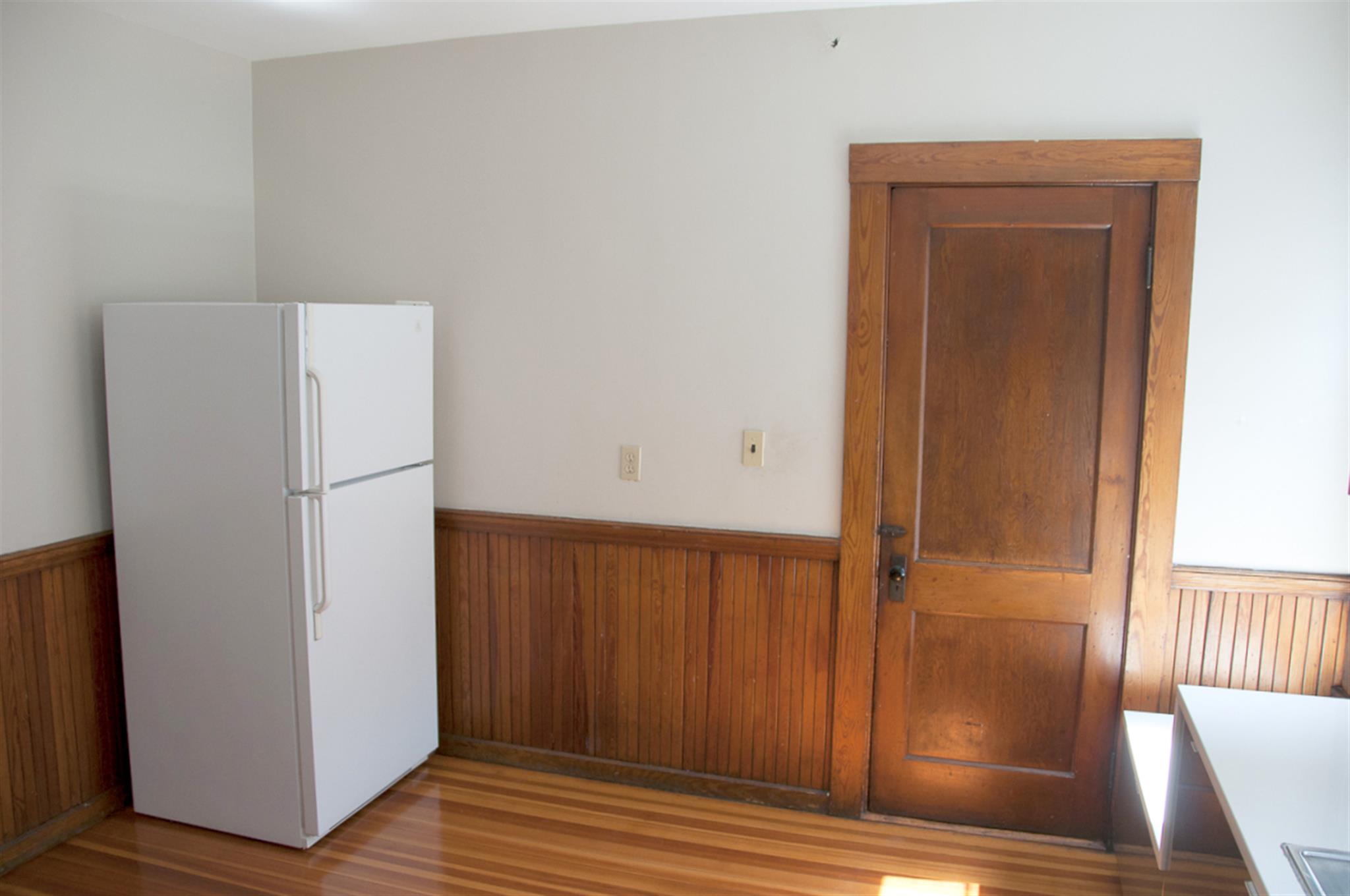 1005 Broadway, Davis Square