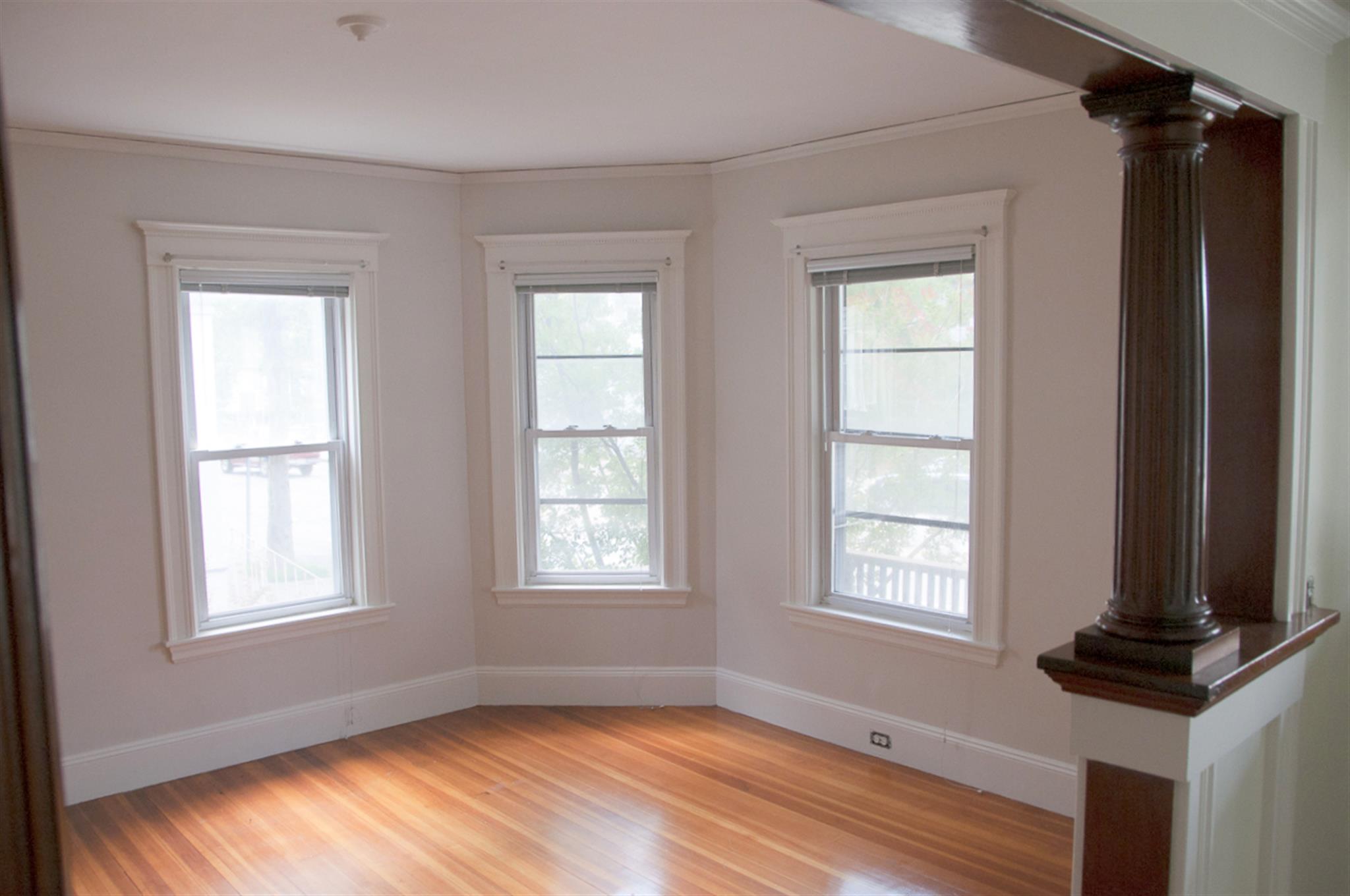 1005 Broadway, Davis Square