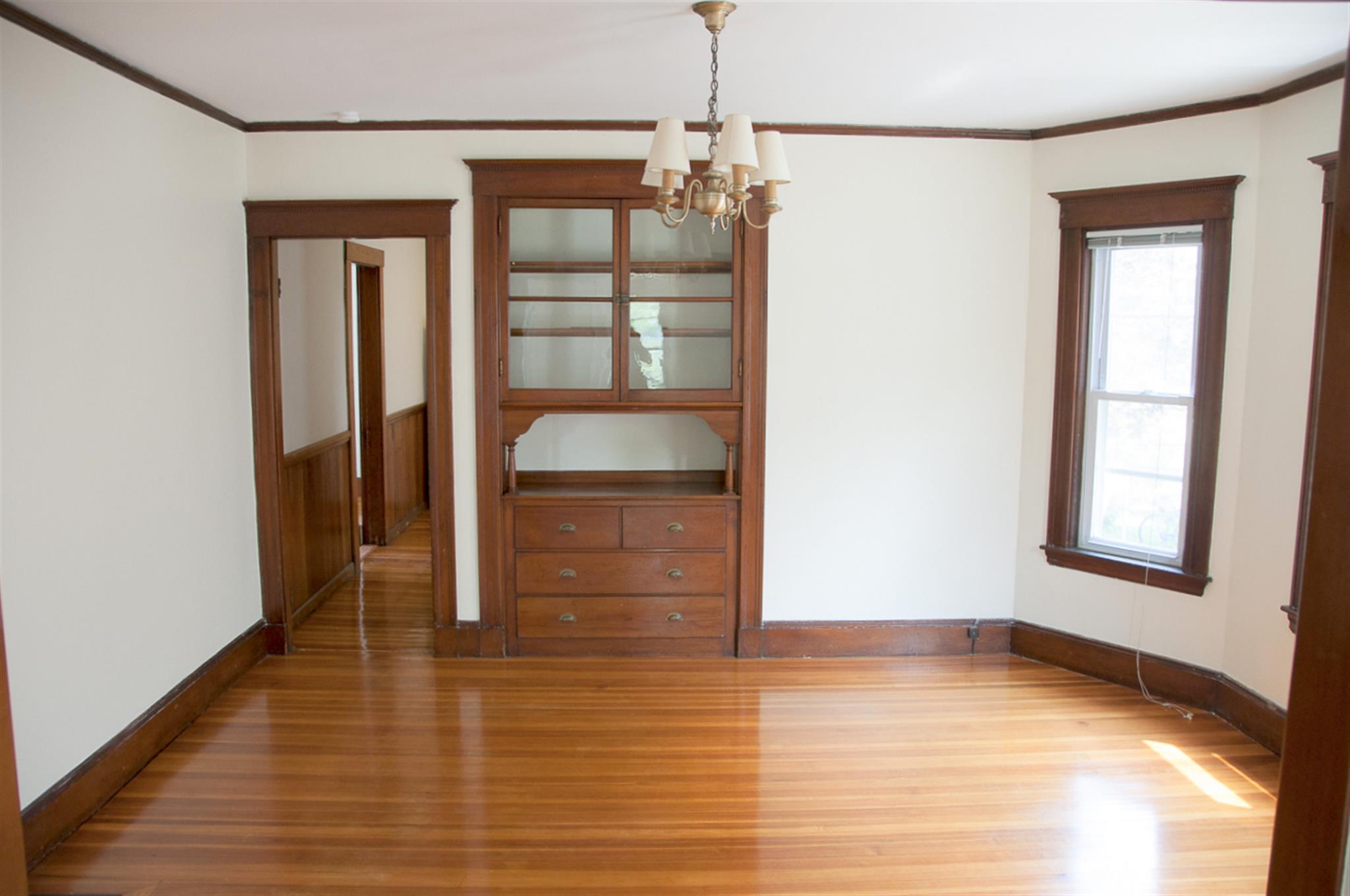 1005 Broadway, Davis Square