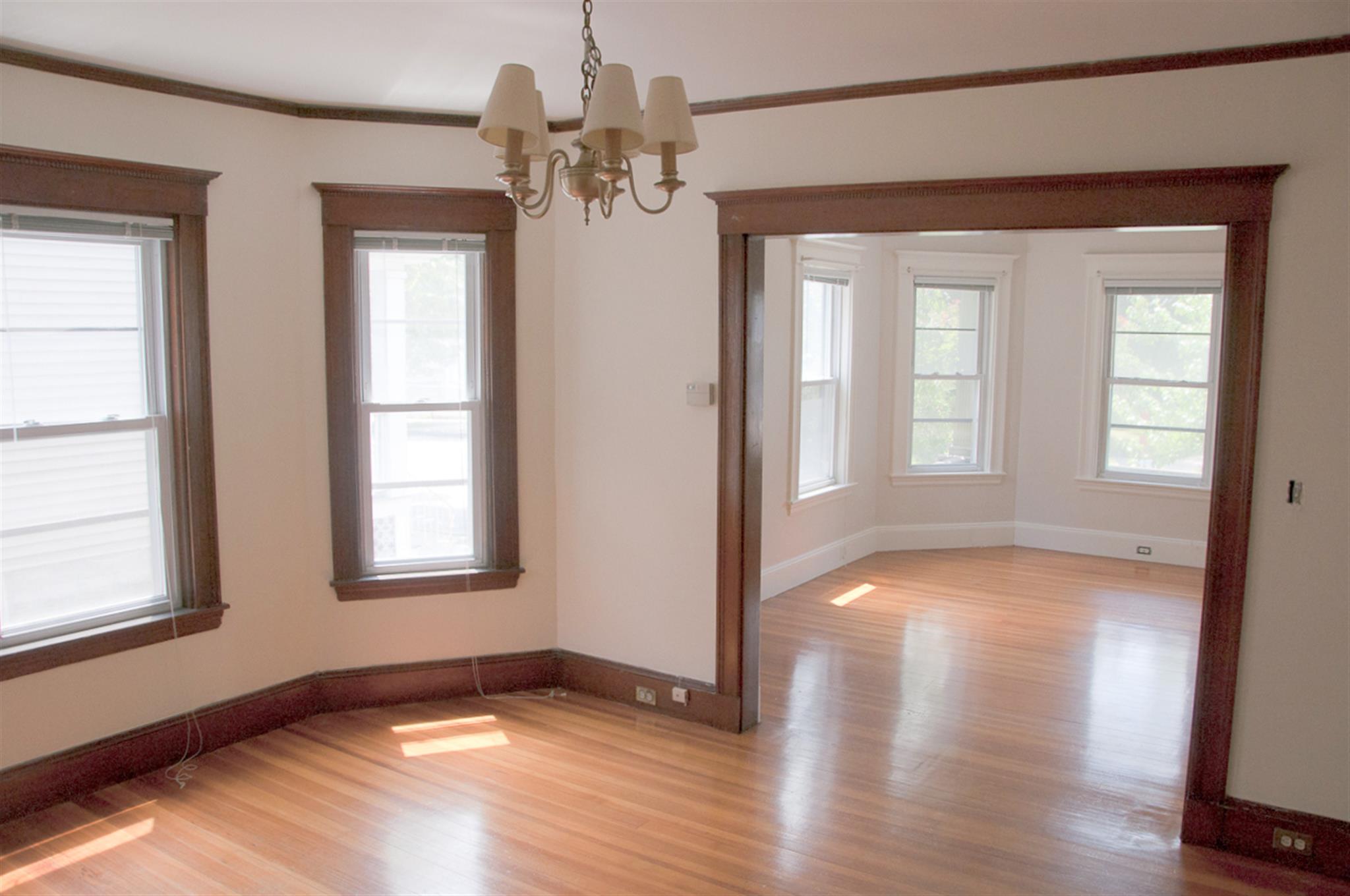 1005 Broadway, Davis Square