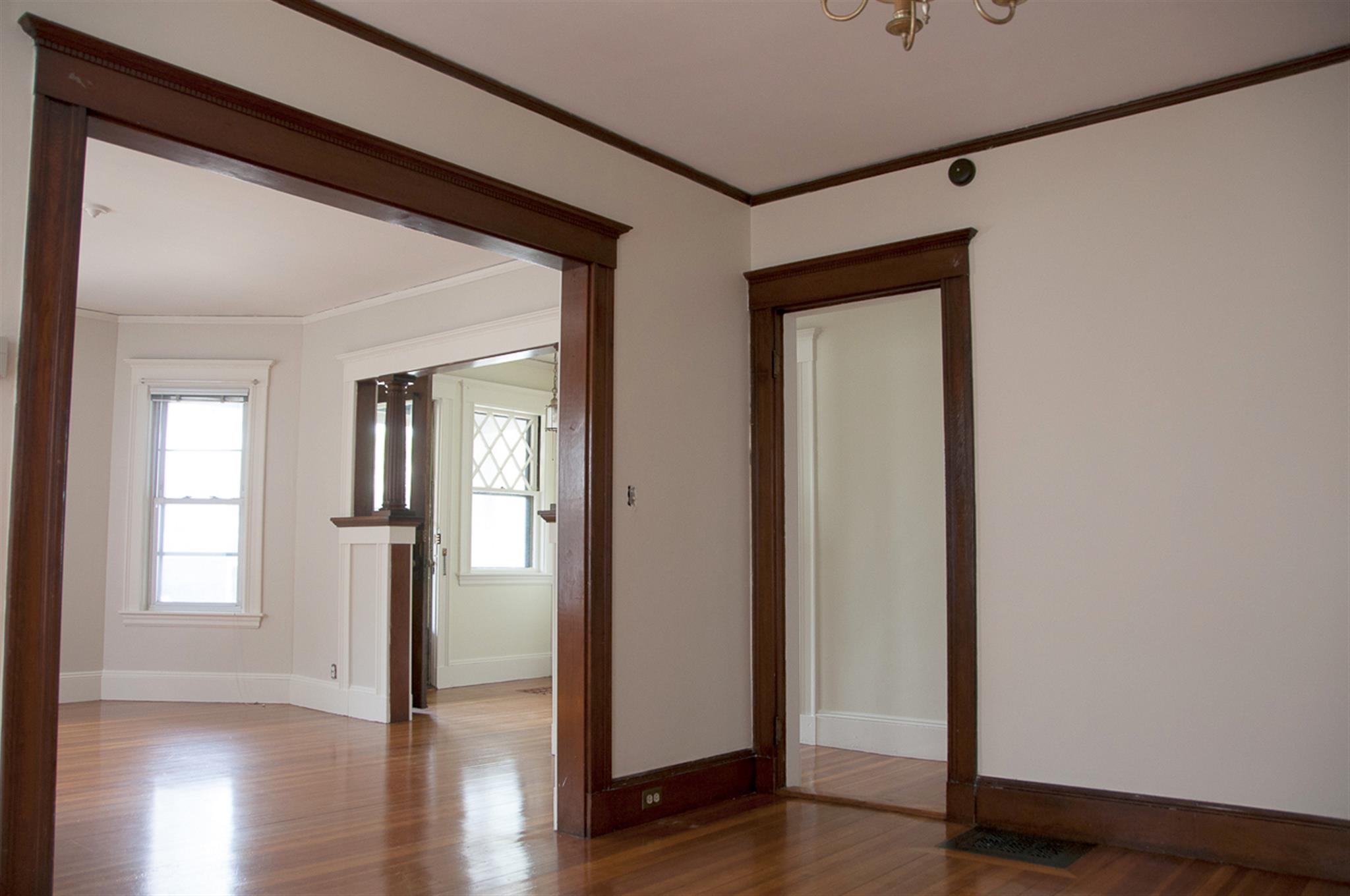 1005 Broadway, Davis Square