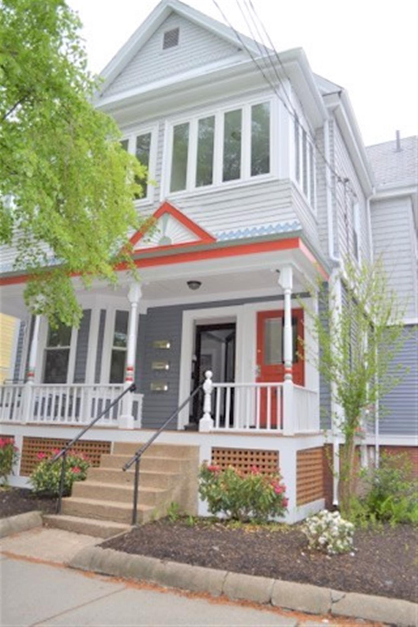 26 Willow Ave, Davis Square