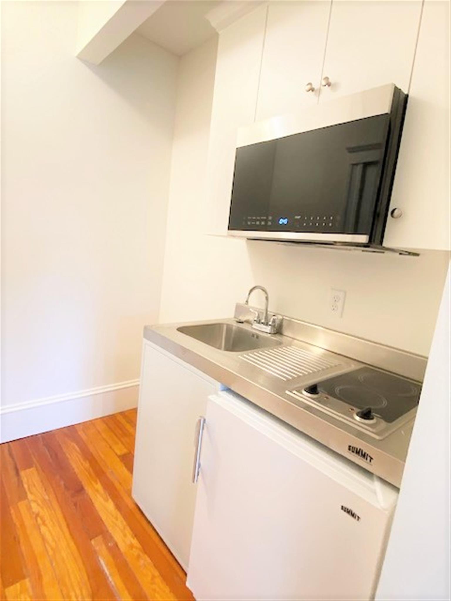 94 Morrison Ave, Davis Square