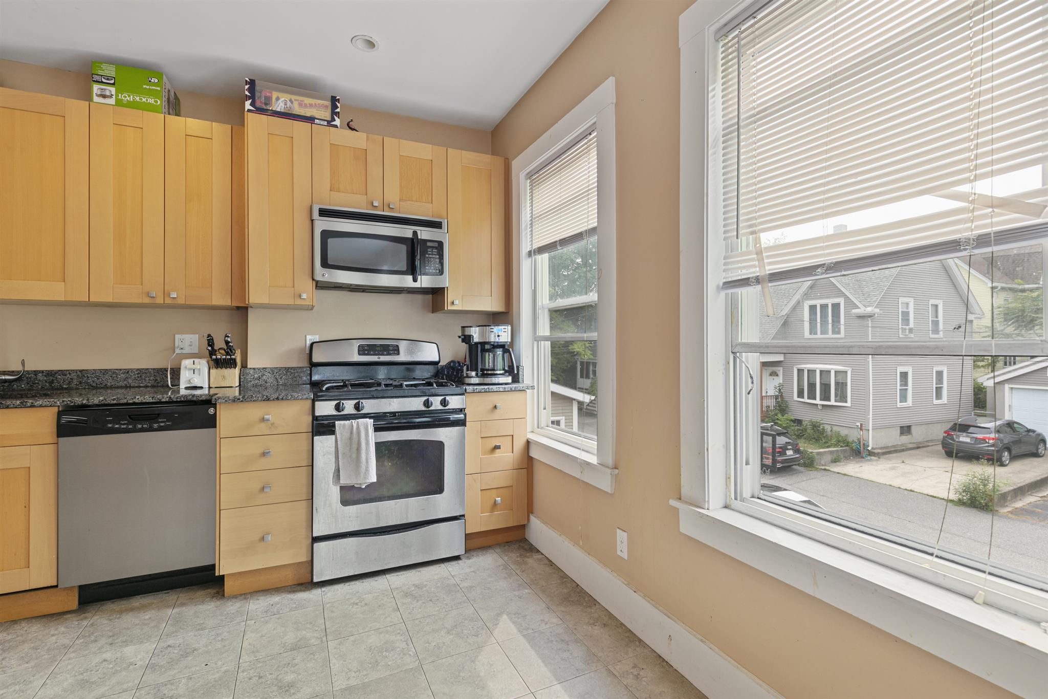 34 William St, Medford