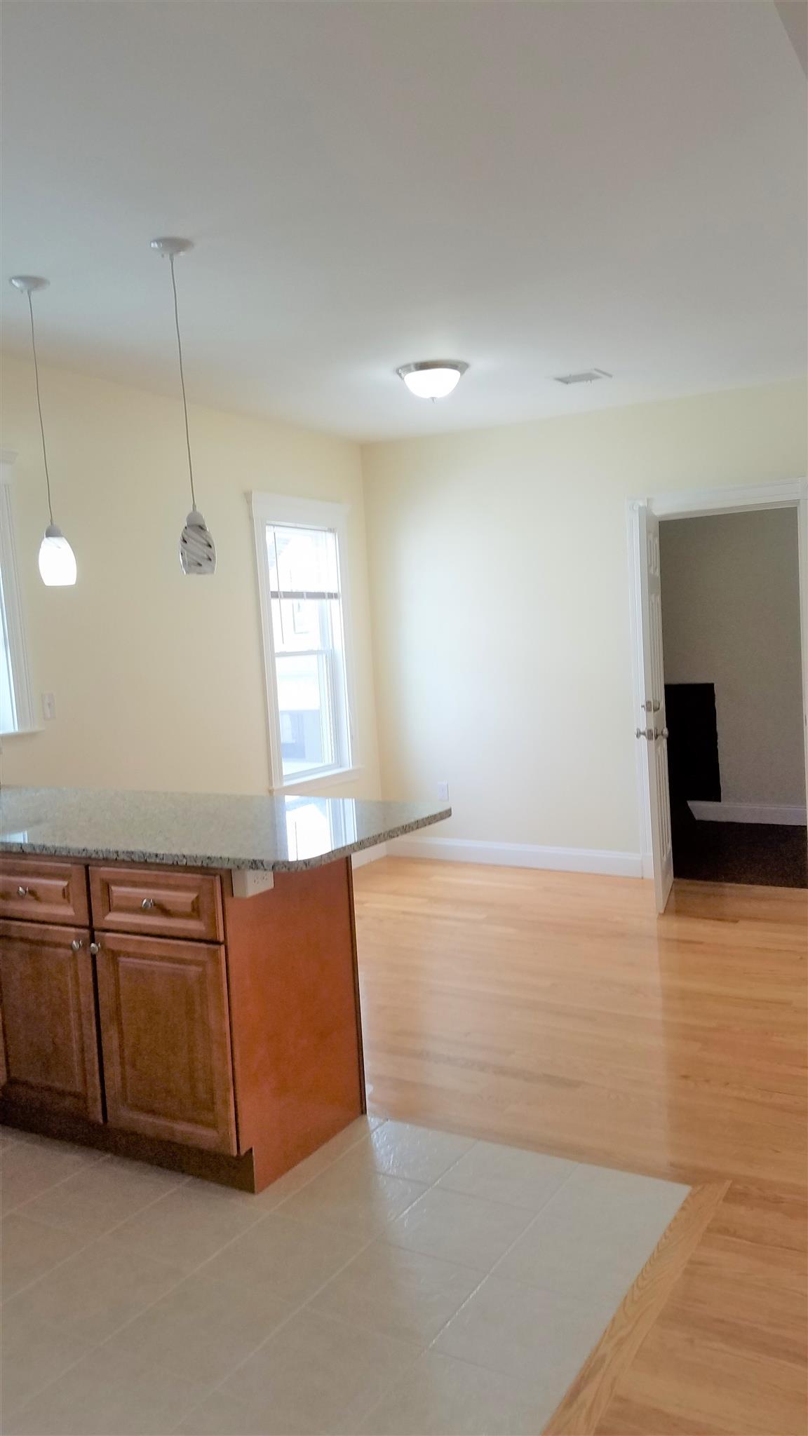 29 Belknap St, Teele Square