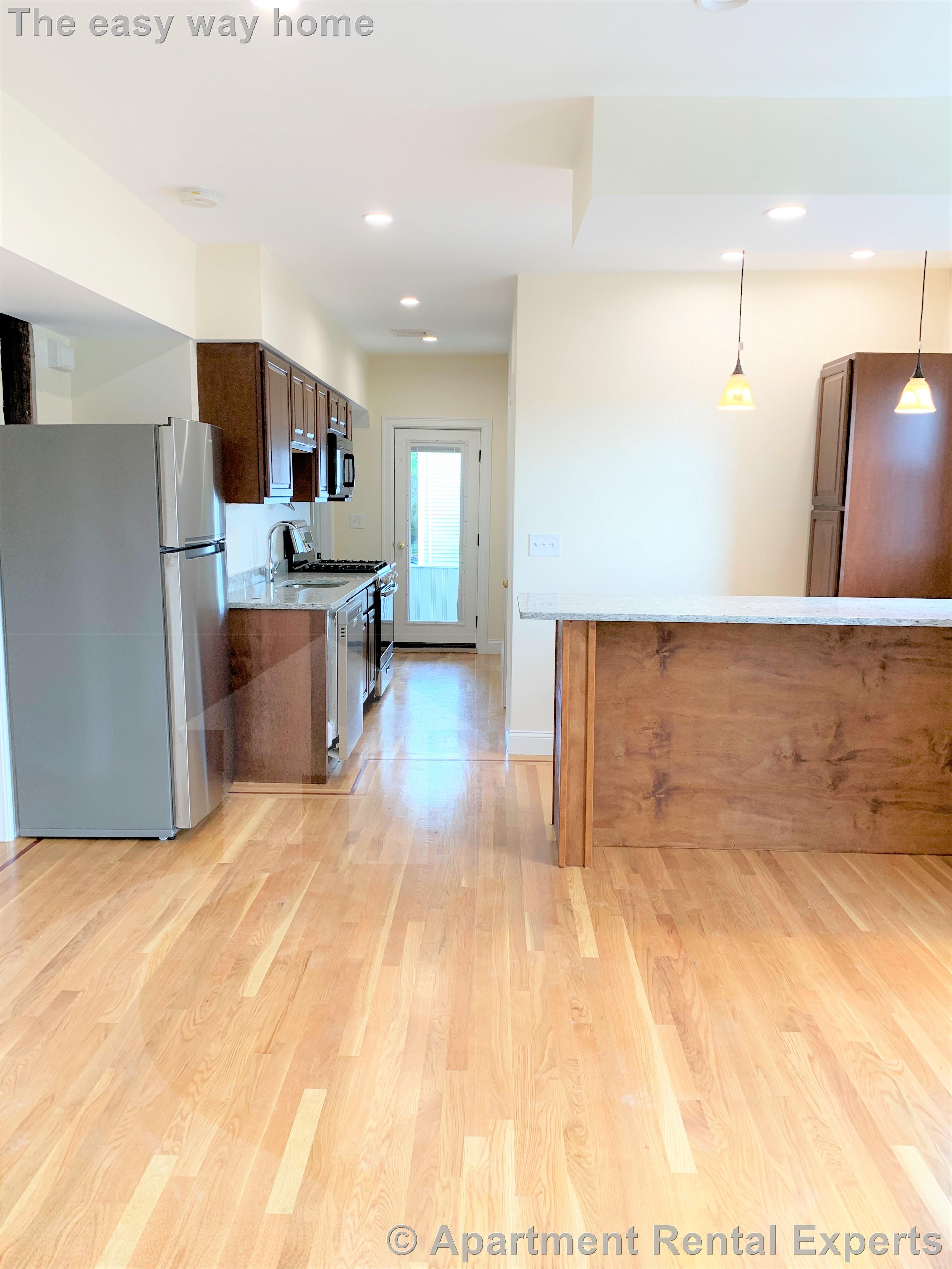 28 Cherry St, Porter Square