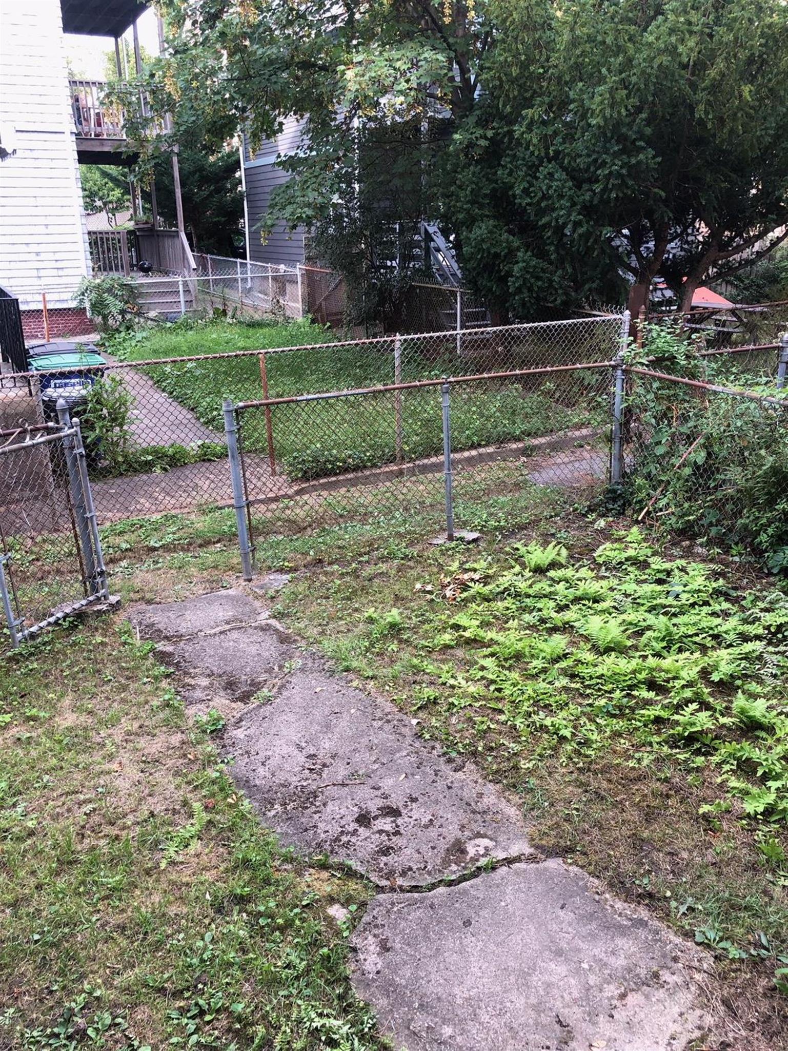 6 Evergreen Sq, Porter Square