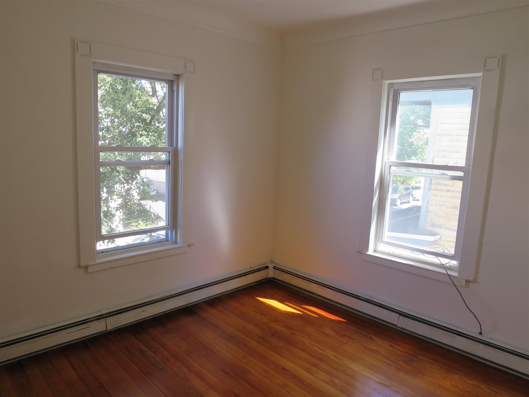 17 Charnwood Rd, Porter Square