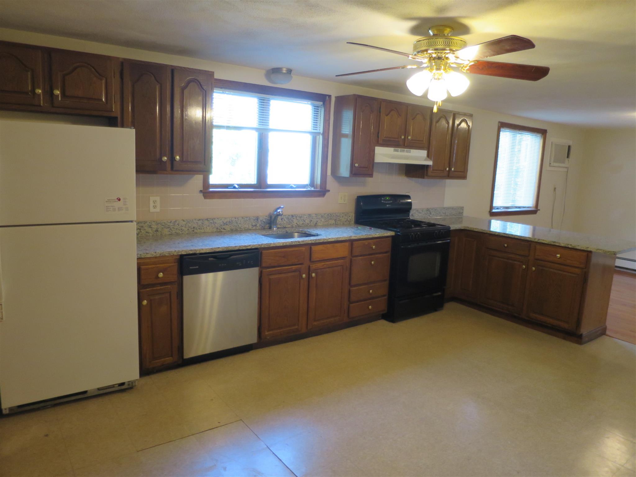 1 Winchester Pl, Medford