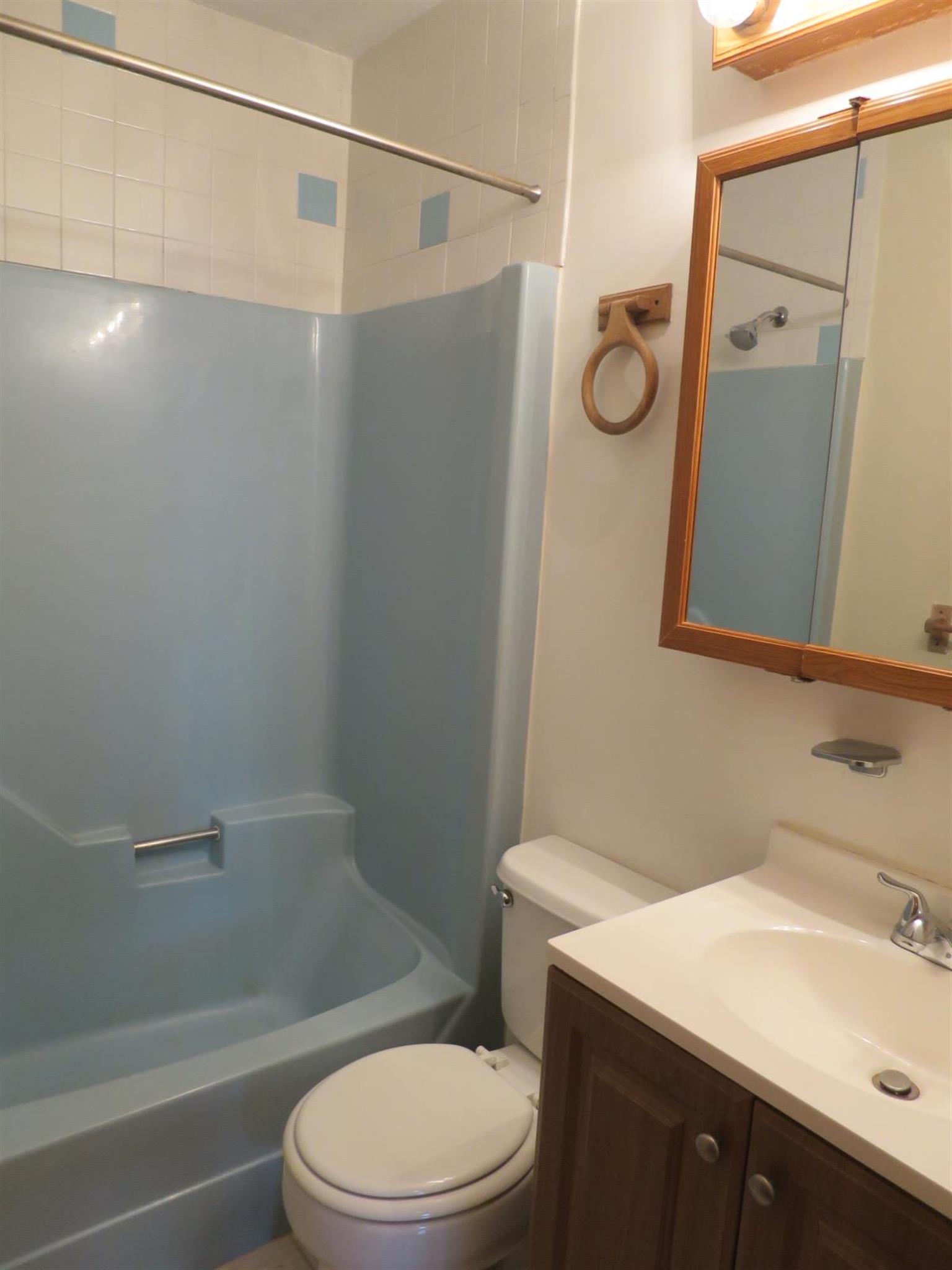 1 Winchester Pl, Medford