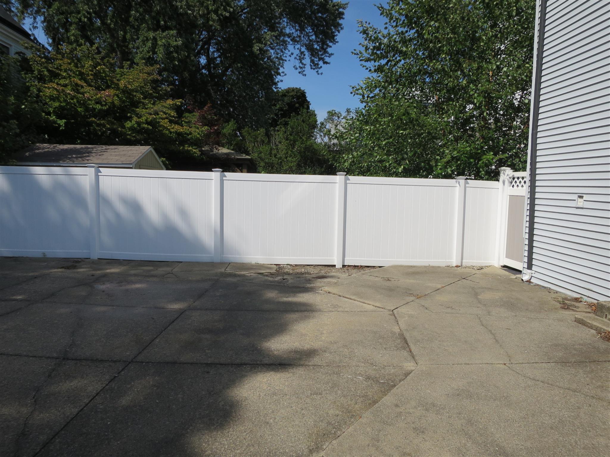 1 Winchester Pl, Medford