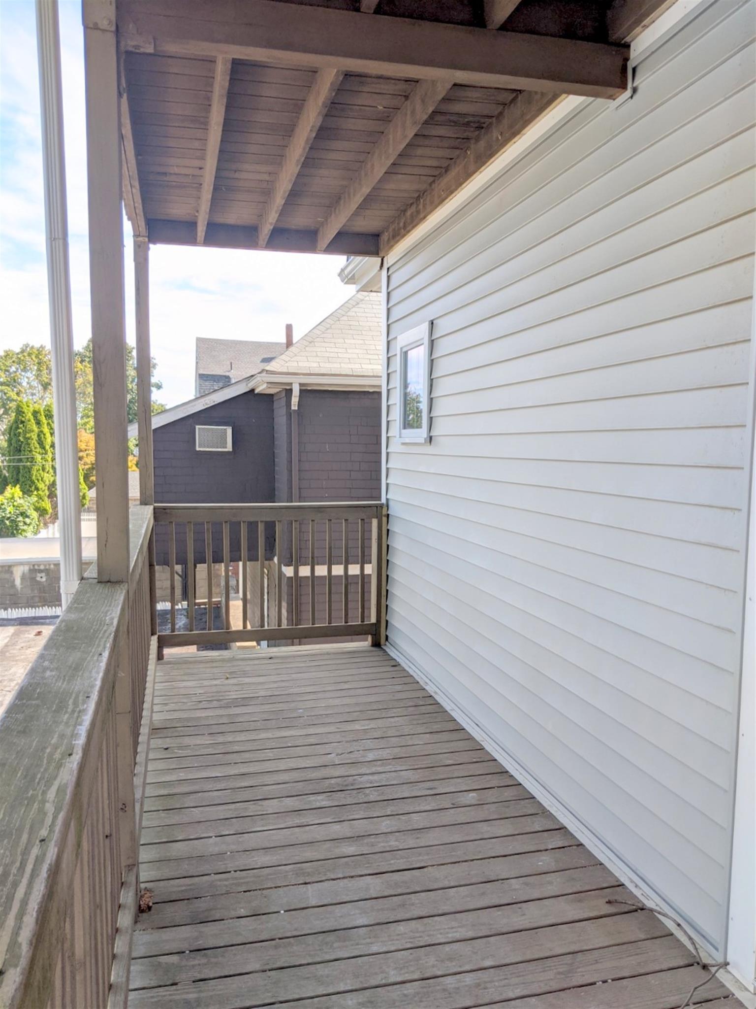 16 Bowen Ave, Medford