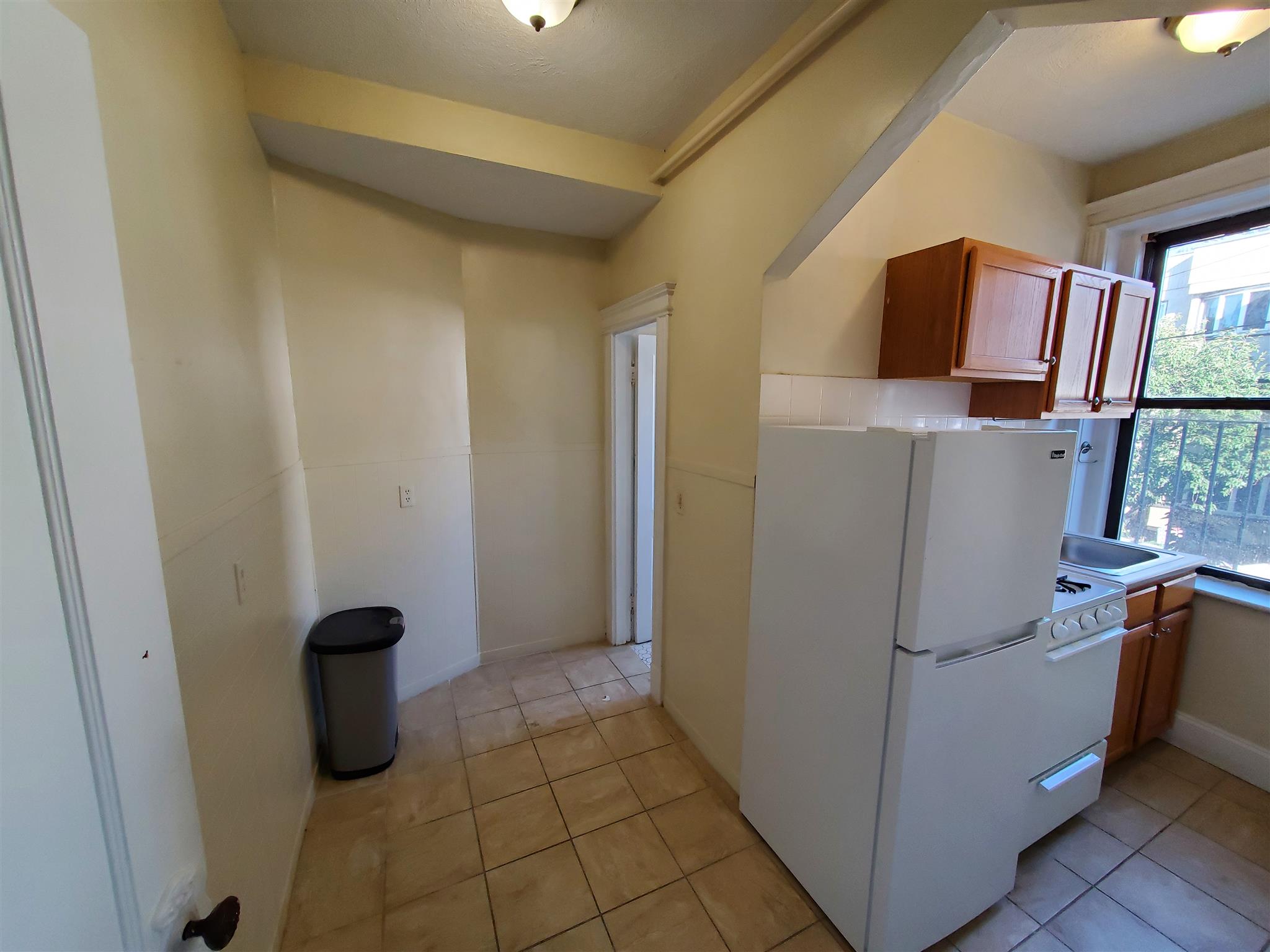 77 Hancock St, Central Square