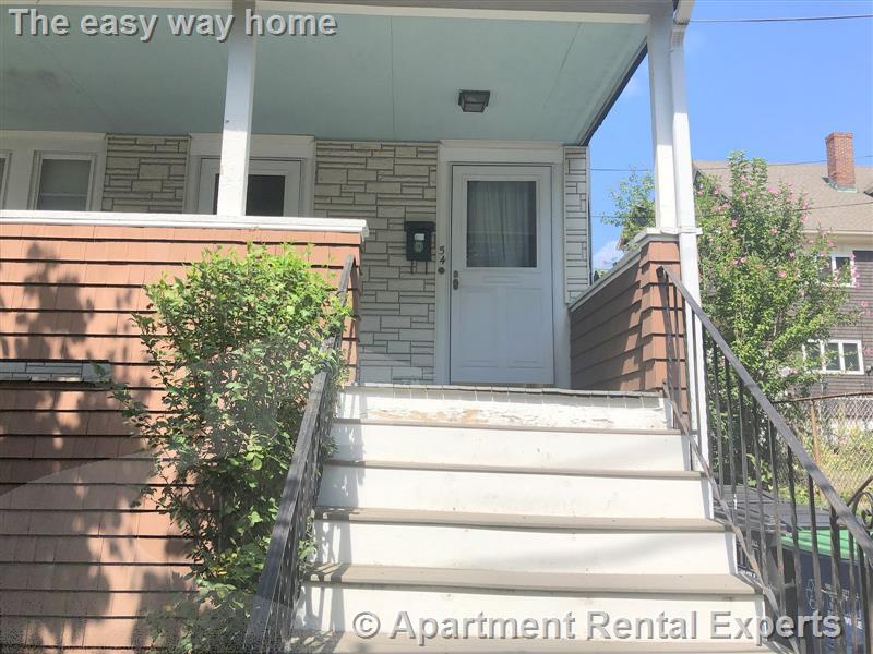 54 Laurel St, Spring Hill