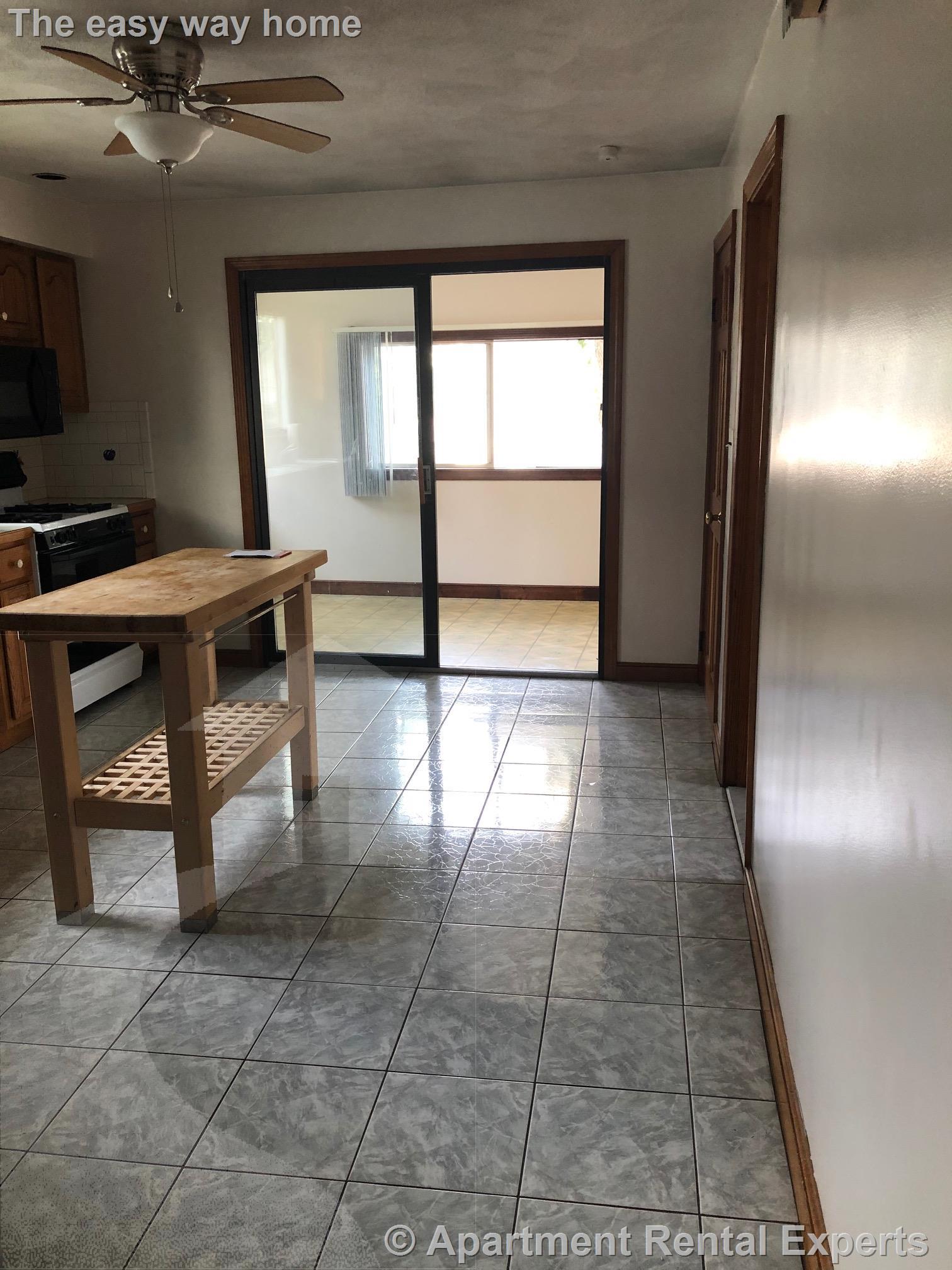 54 Laurel St, Spring Hill