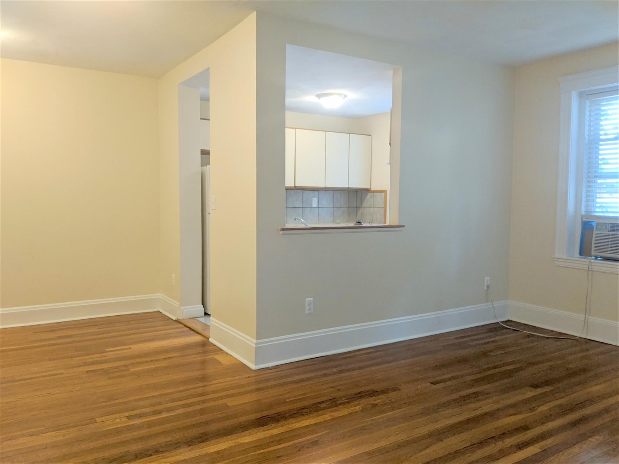 10 Agassiz St, Neighborhood Nine