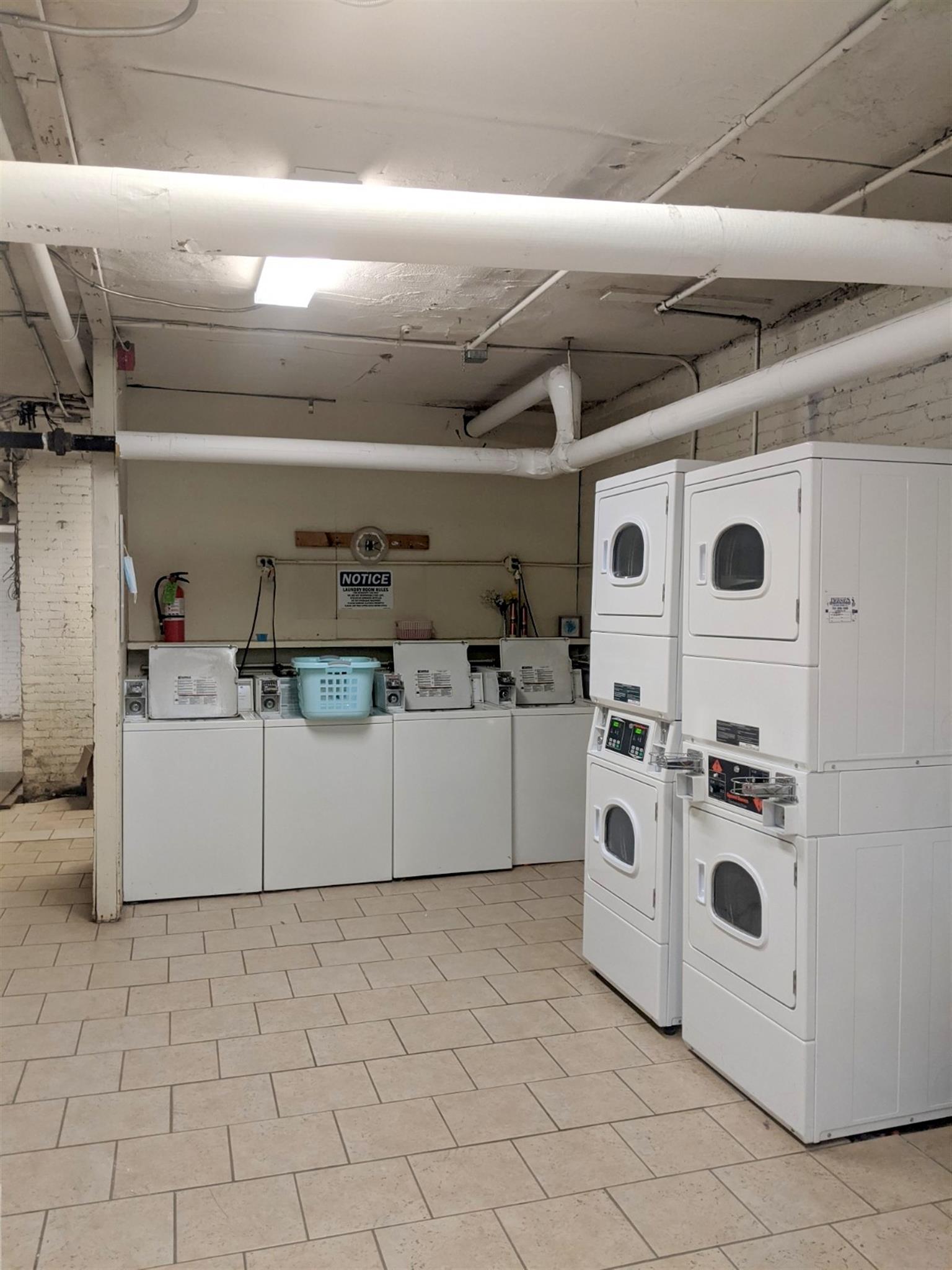 10 Agassiz St, Neighborhood Nine