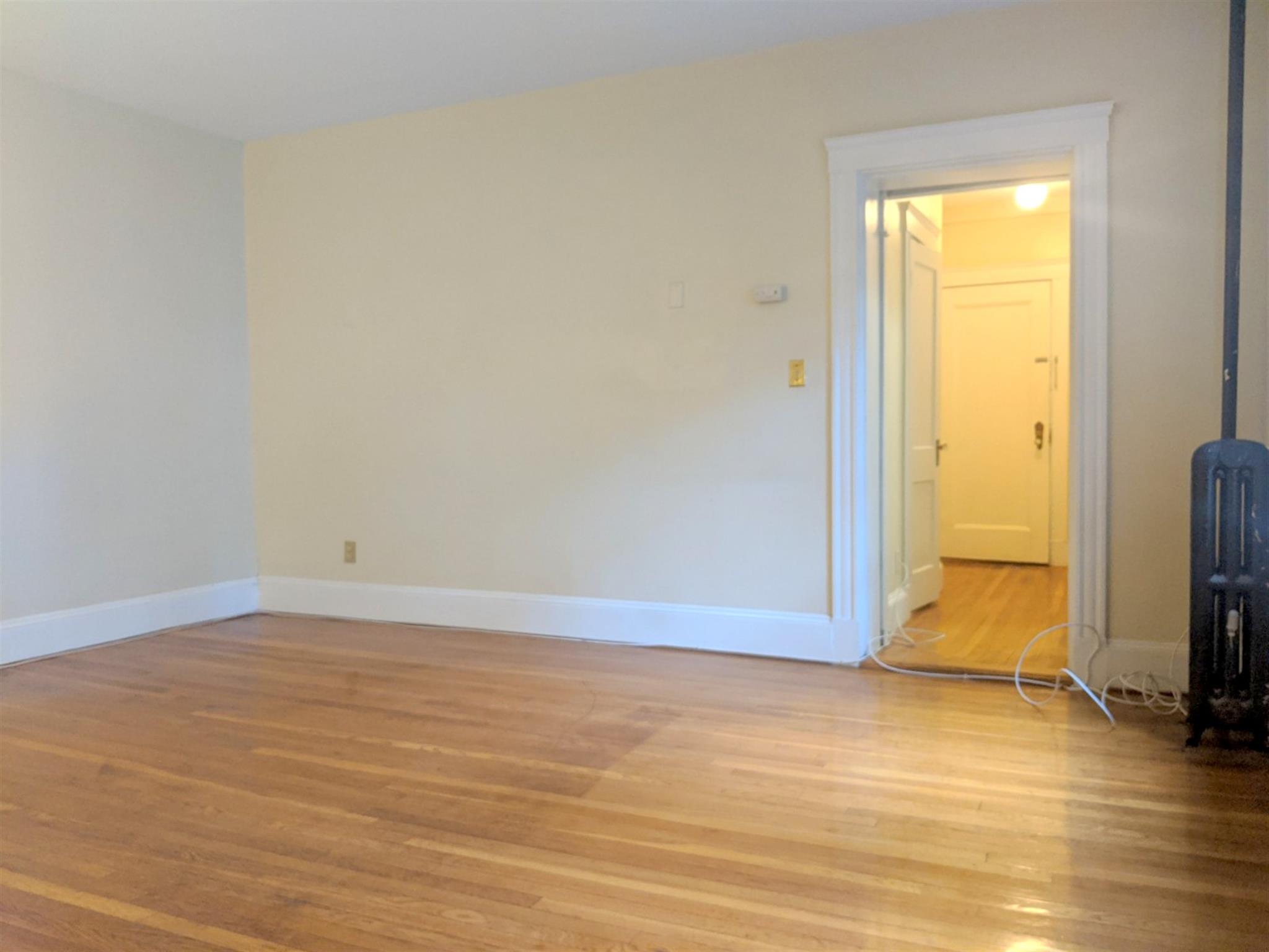 15 Linnaean St, Porter Square