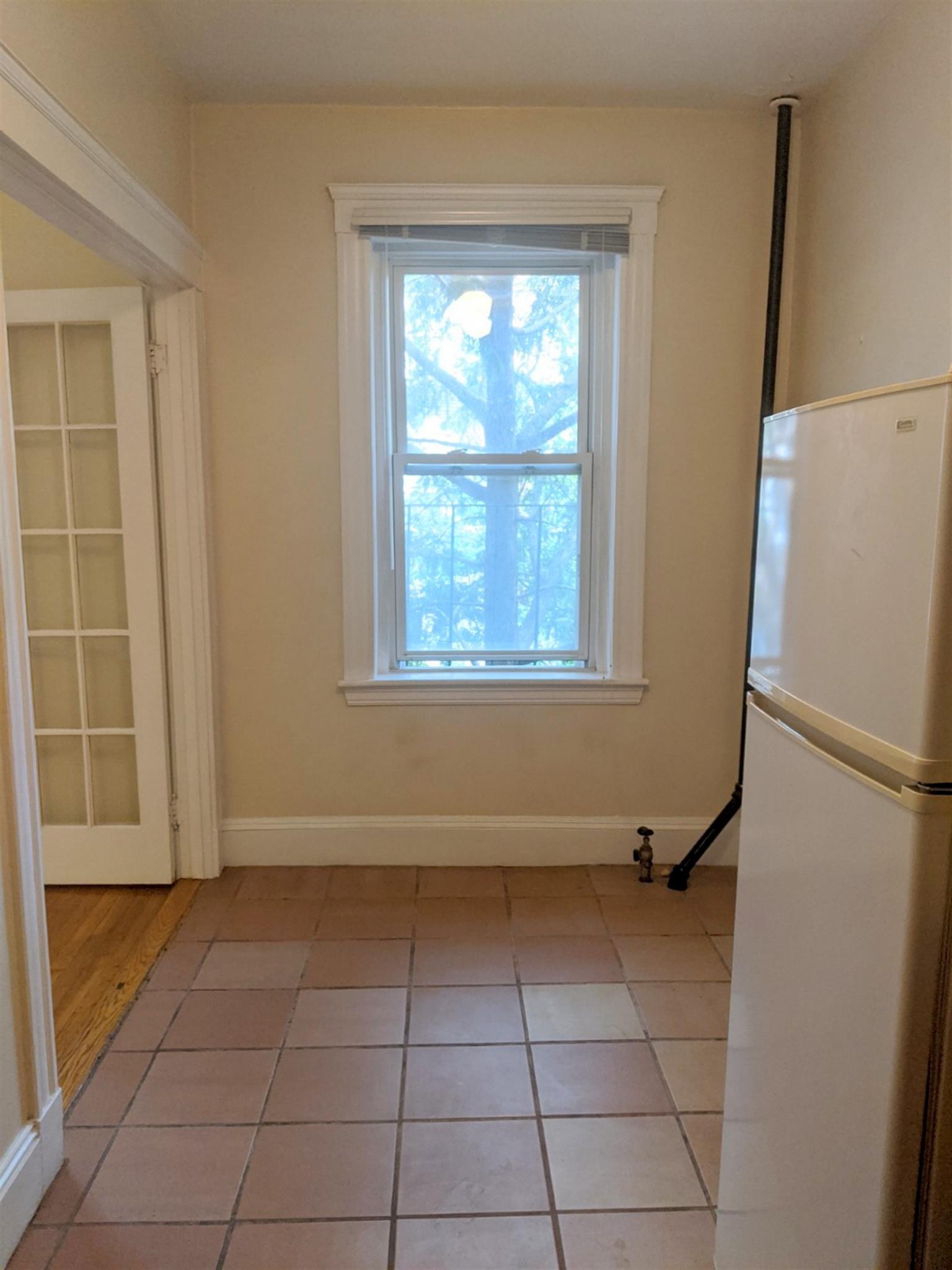 15 Linnaean St, Porter Square