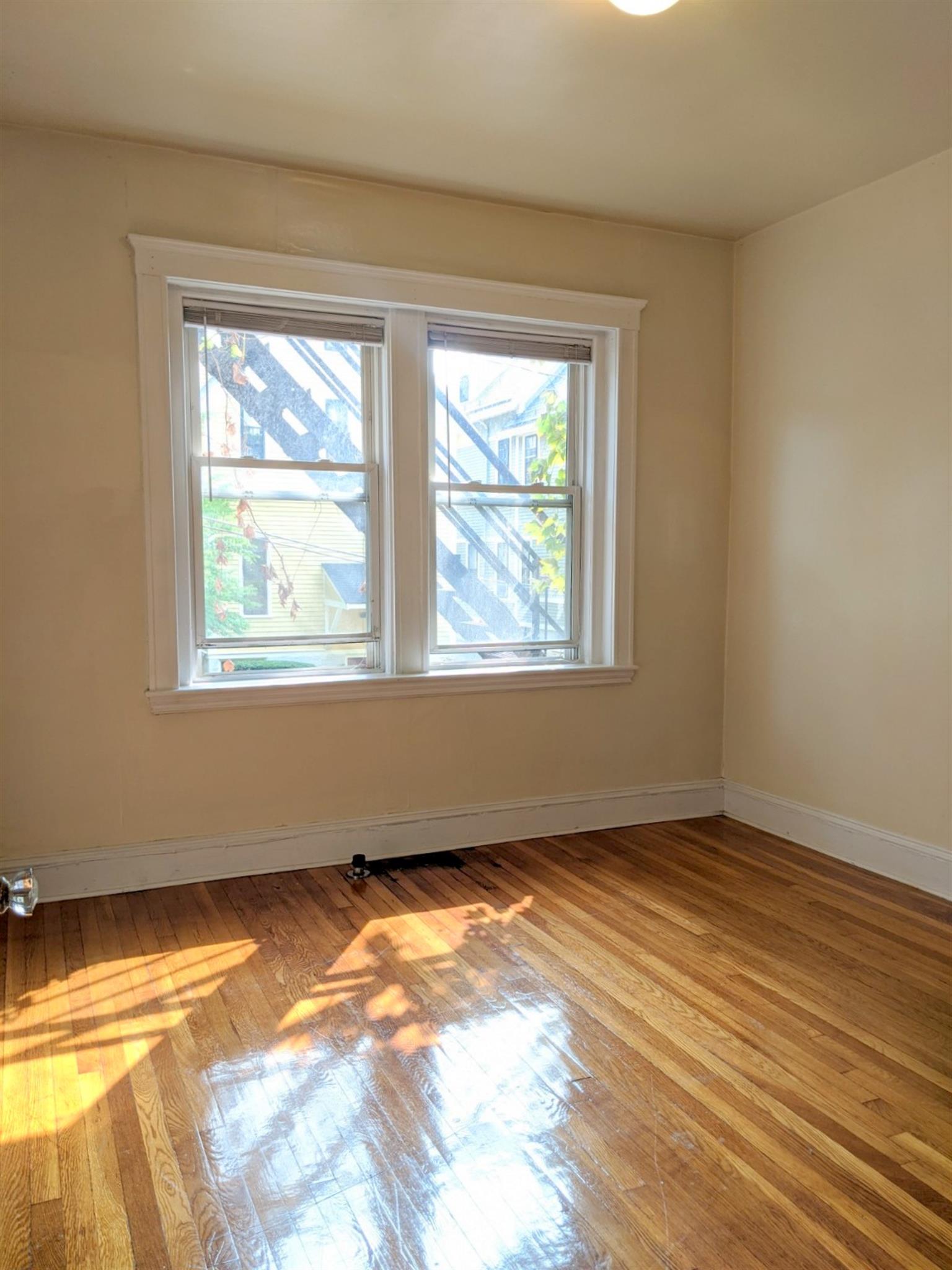 10 Wendell St, Harvard Square