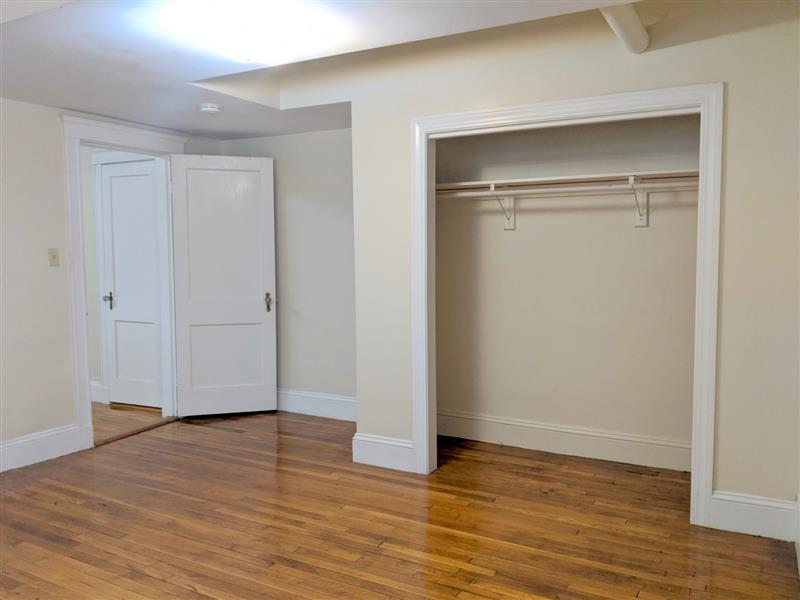 12 Wendell St, Harvard Square