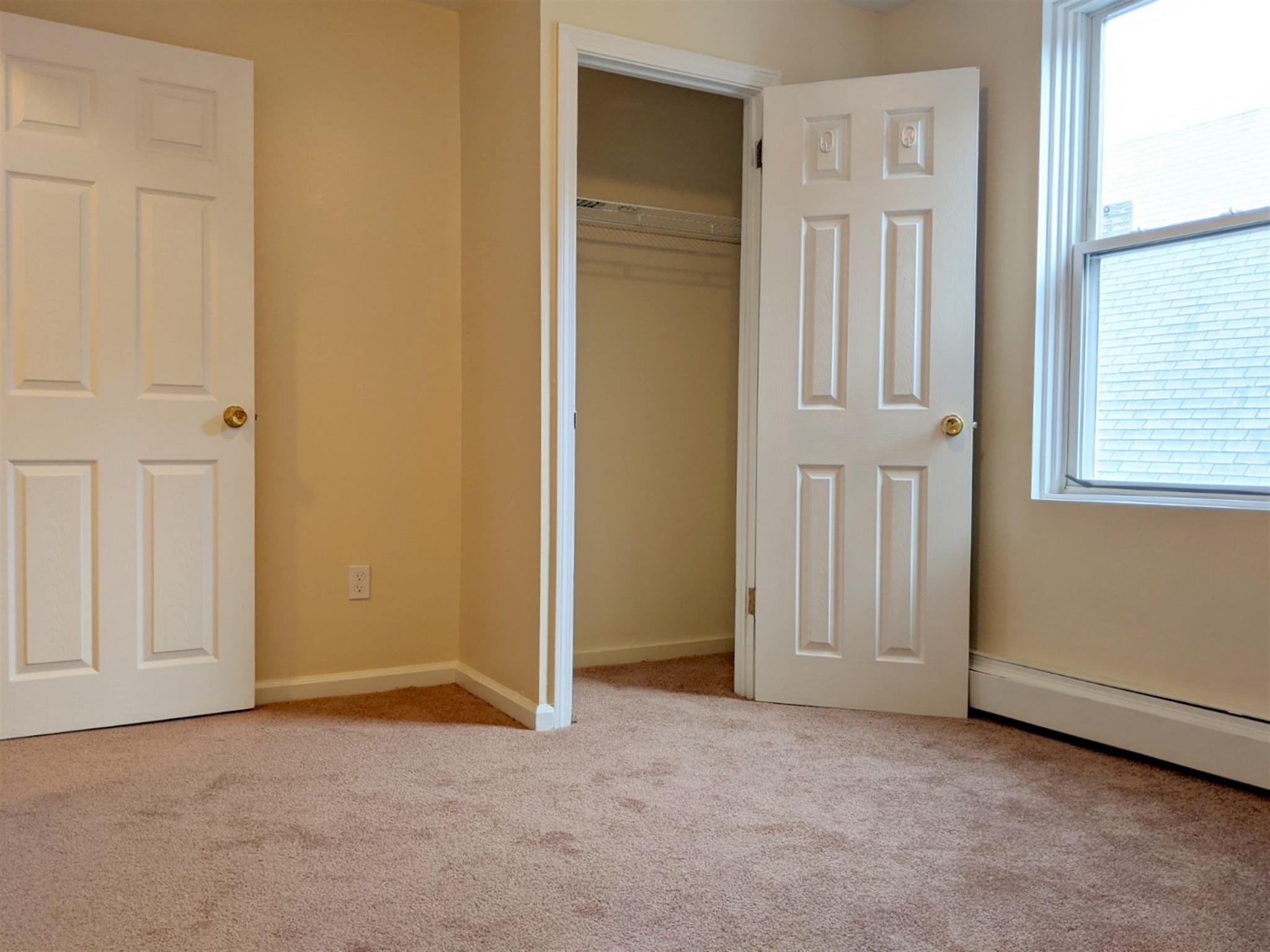 173 Hampshire St, Central Square