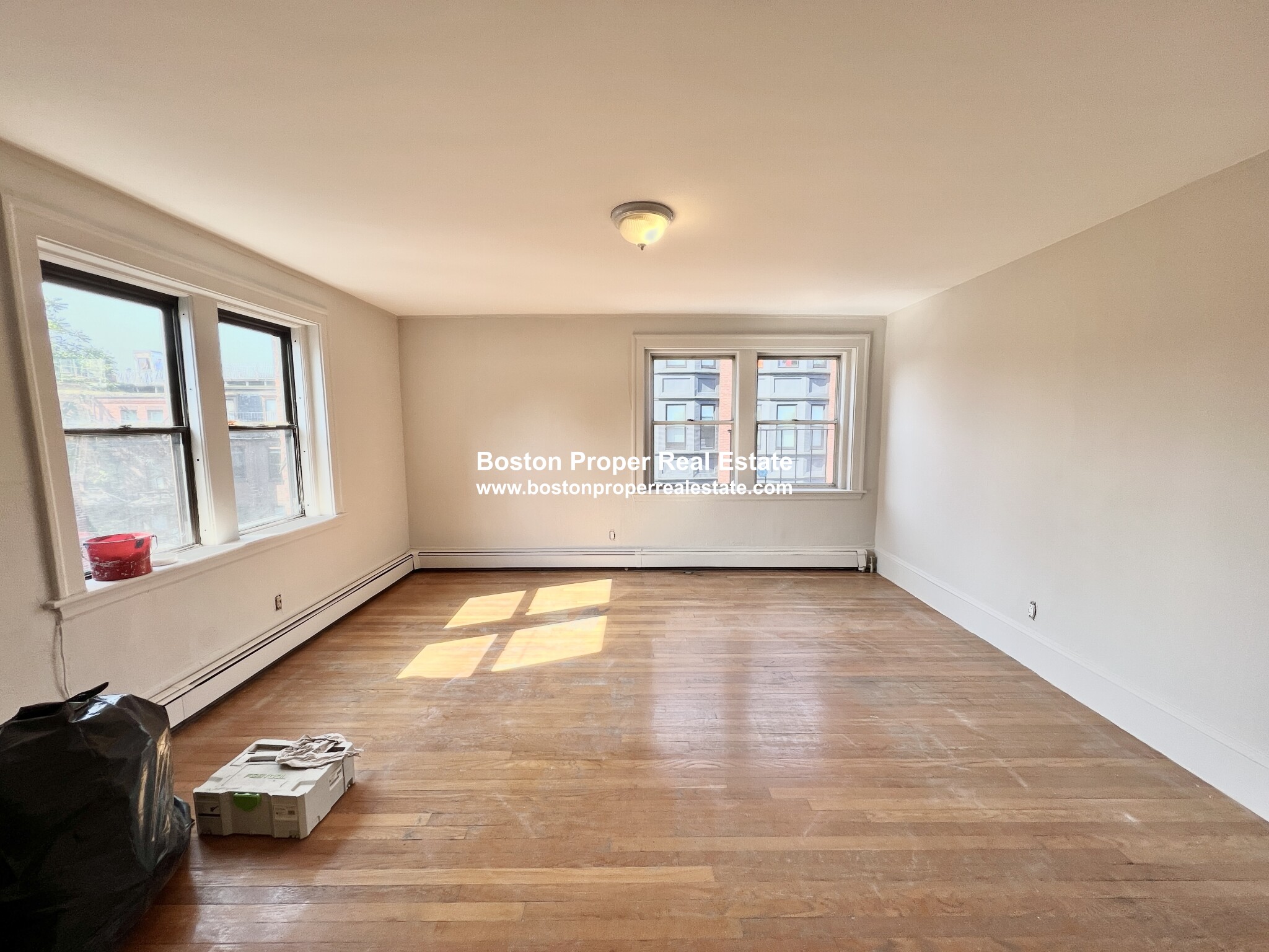 269 Newbury St, Back Bay