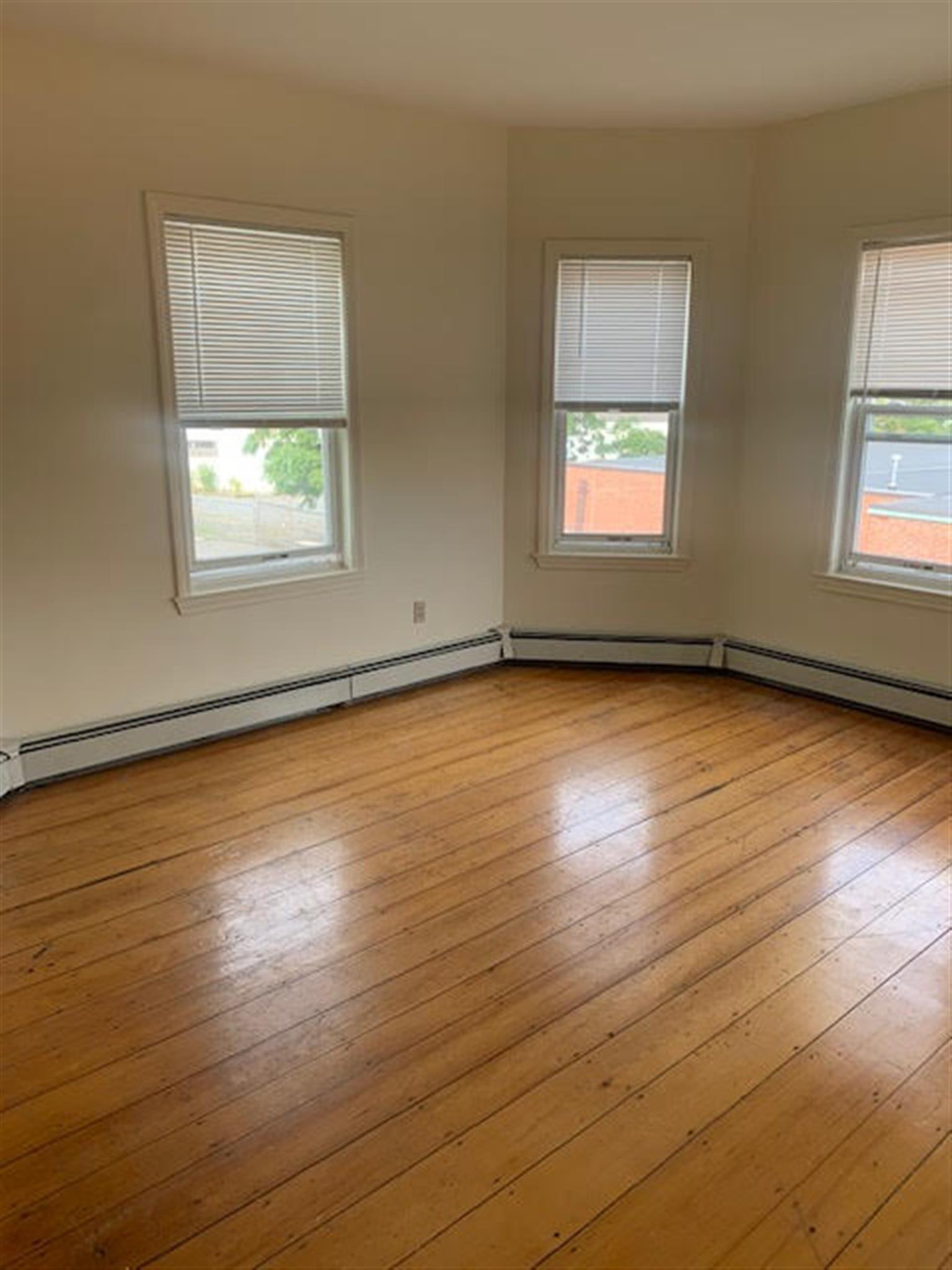 61 Webster Ave, Inman Square