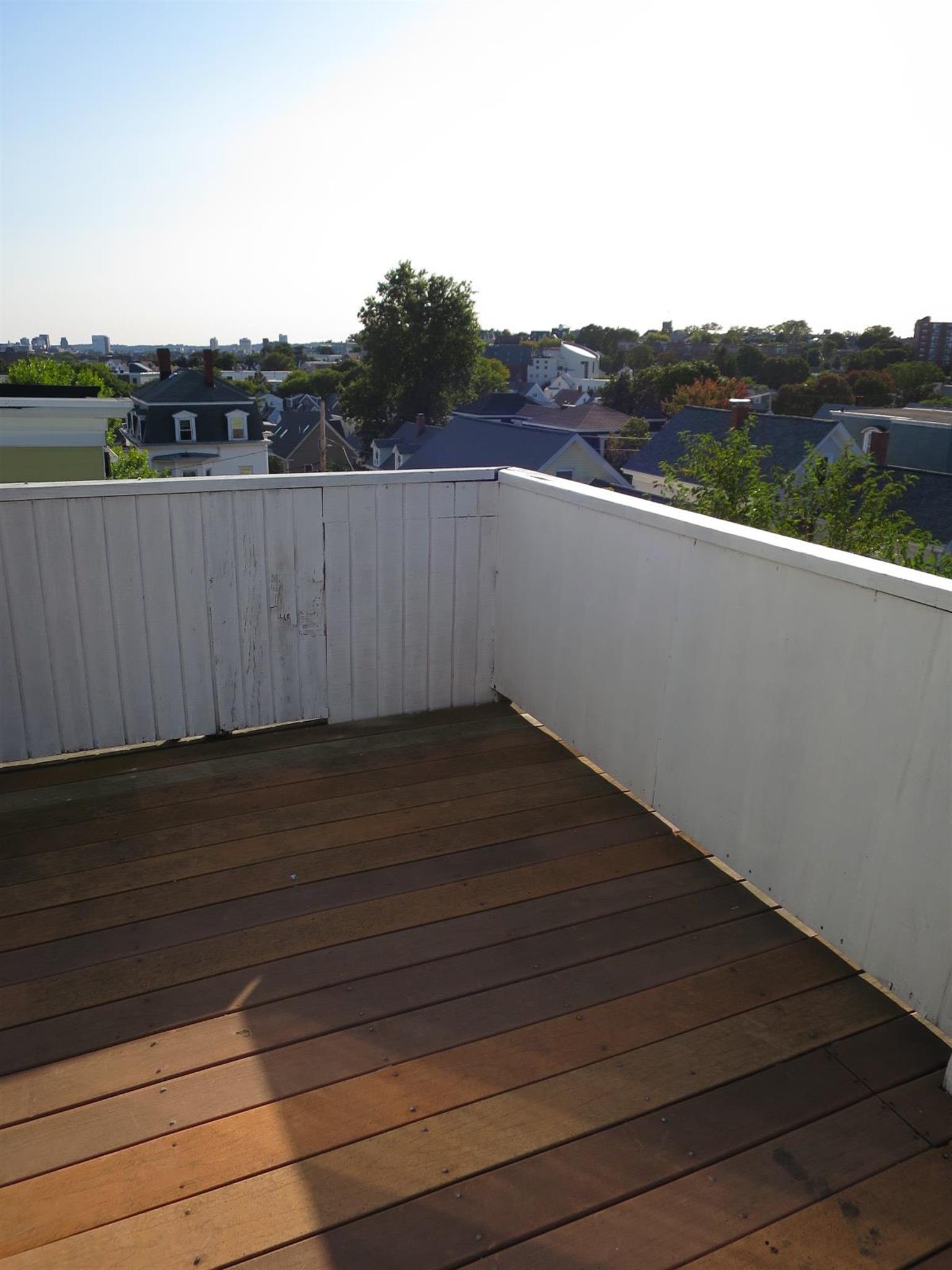 93 Glen St, East Somerville