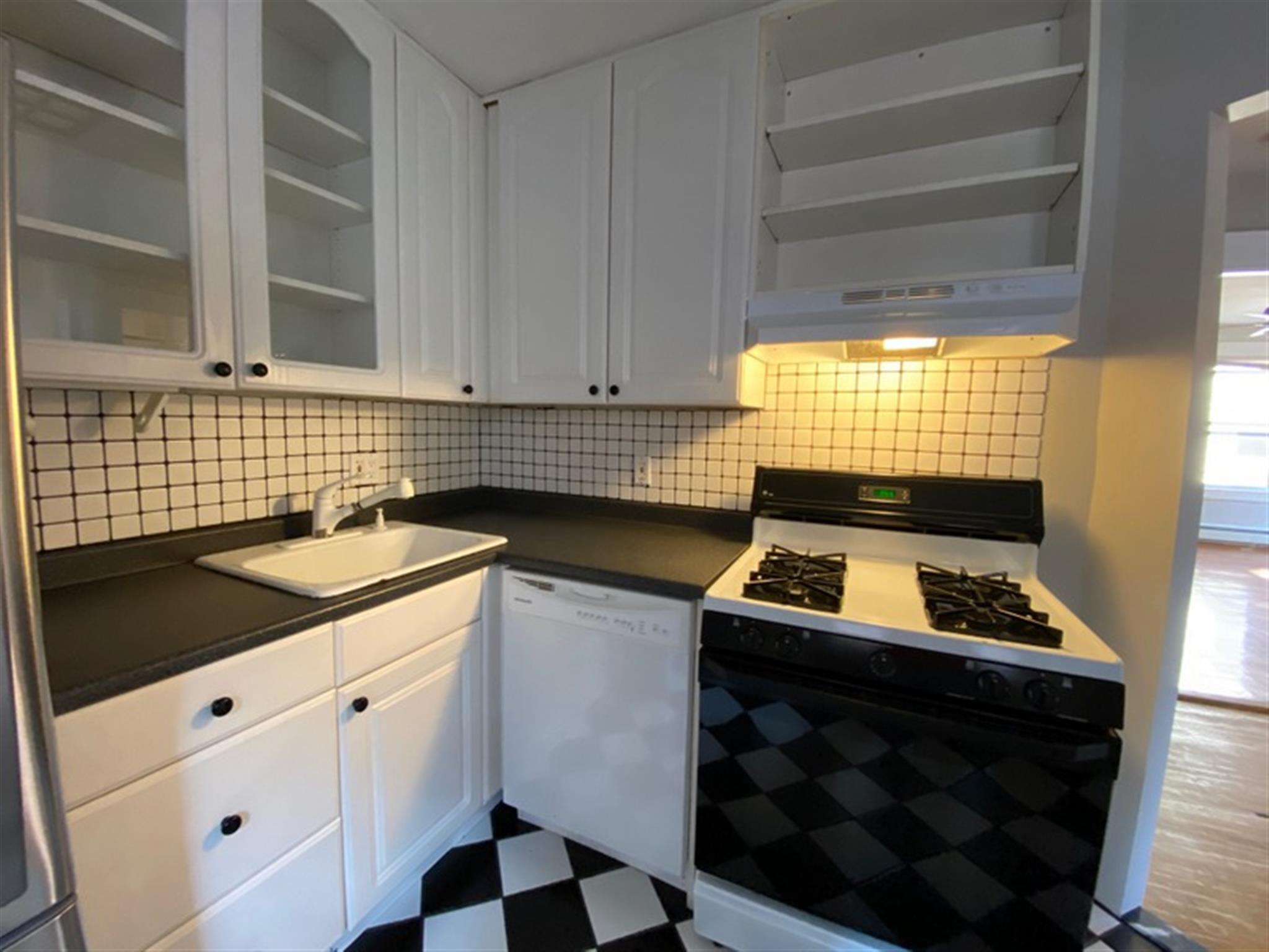 56 Hancock St, Central Square