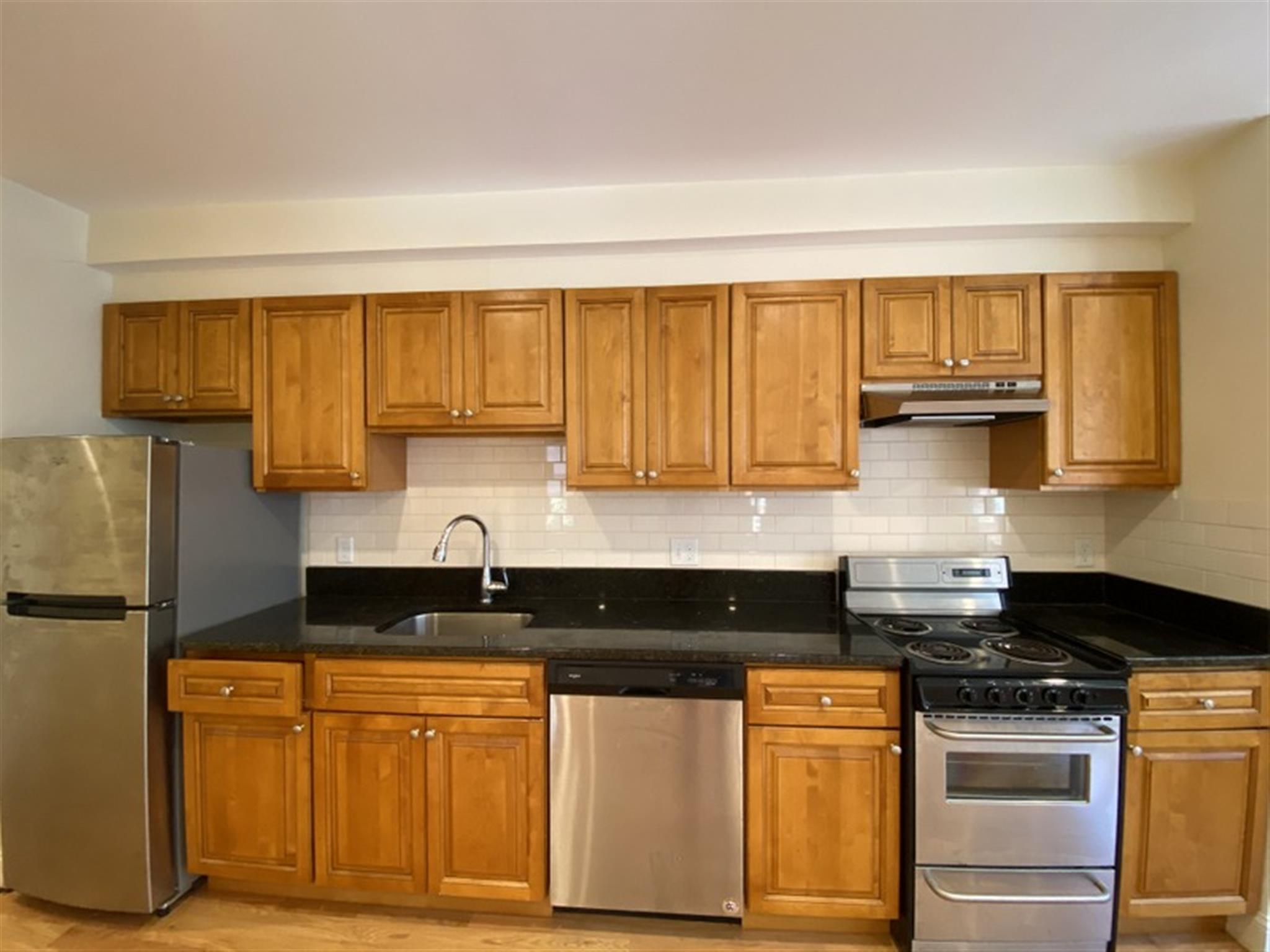 379 Harvard St, Harvard Square