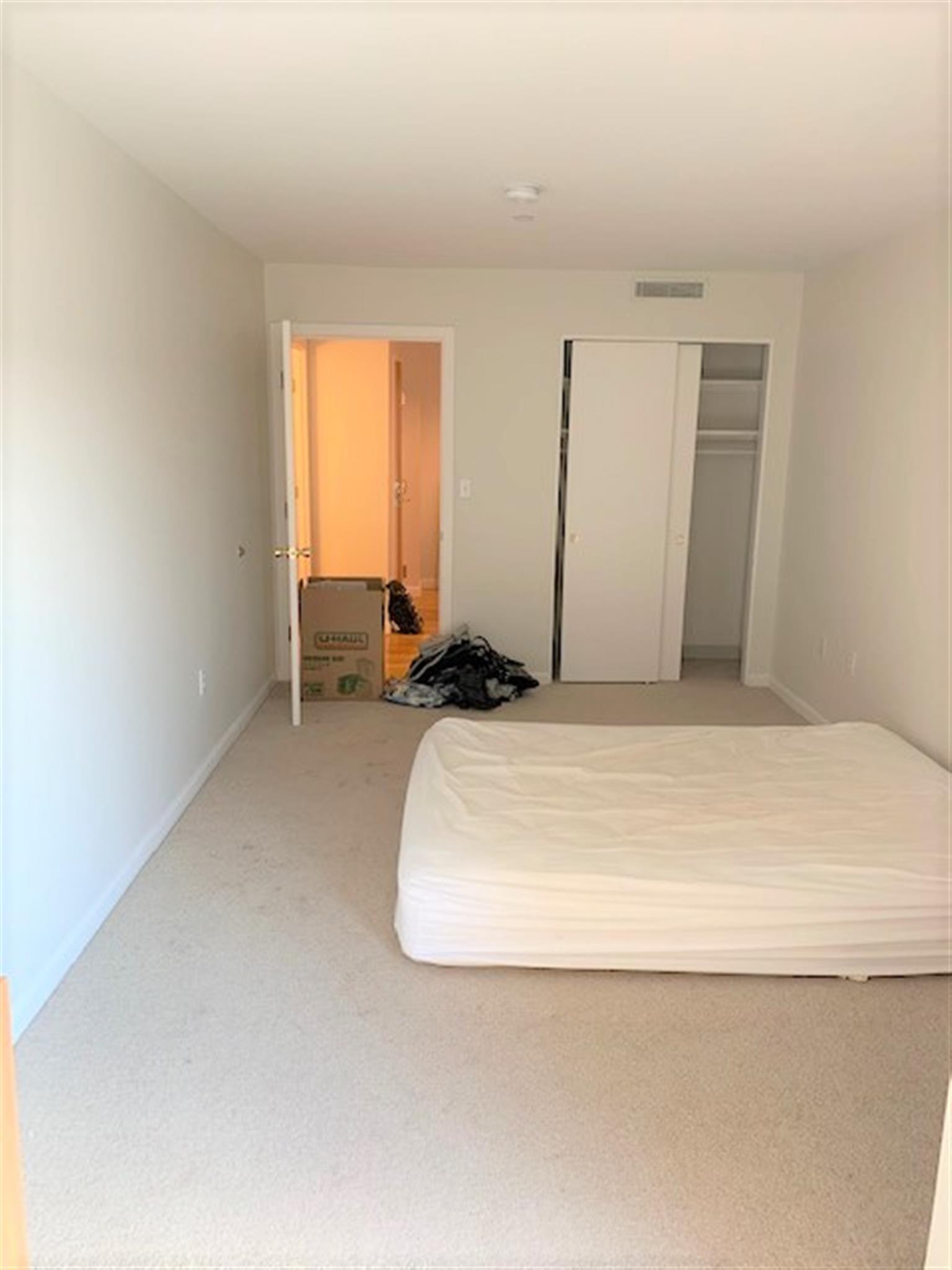 1008 Massachusetts Ave, Harvard Square