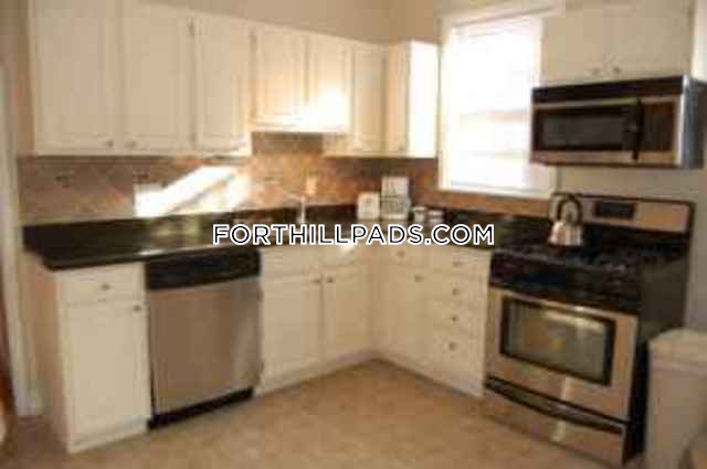 49 Beech Glen St, Roxbury