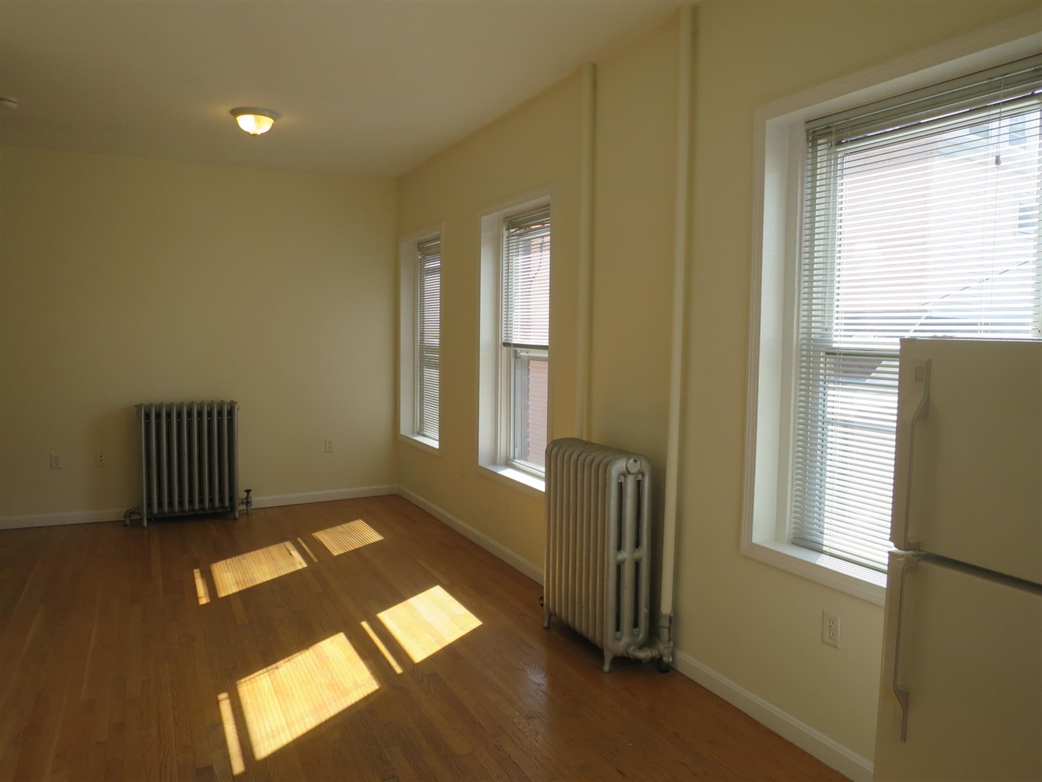 64 Vinal Ave, Gilman Square