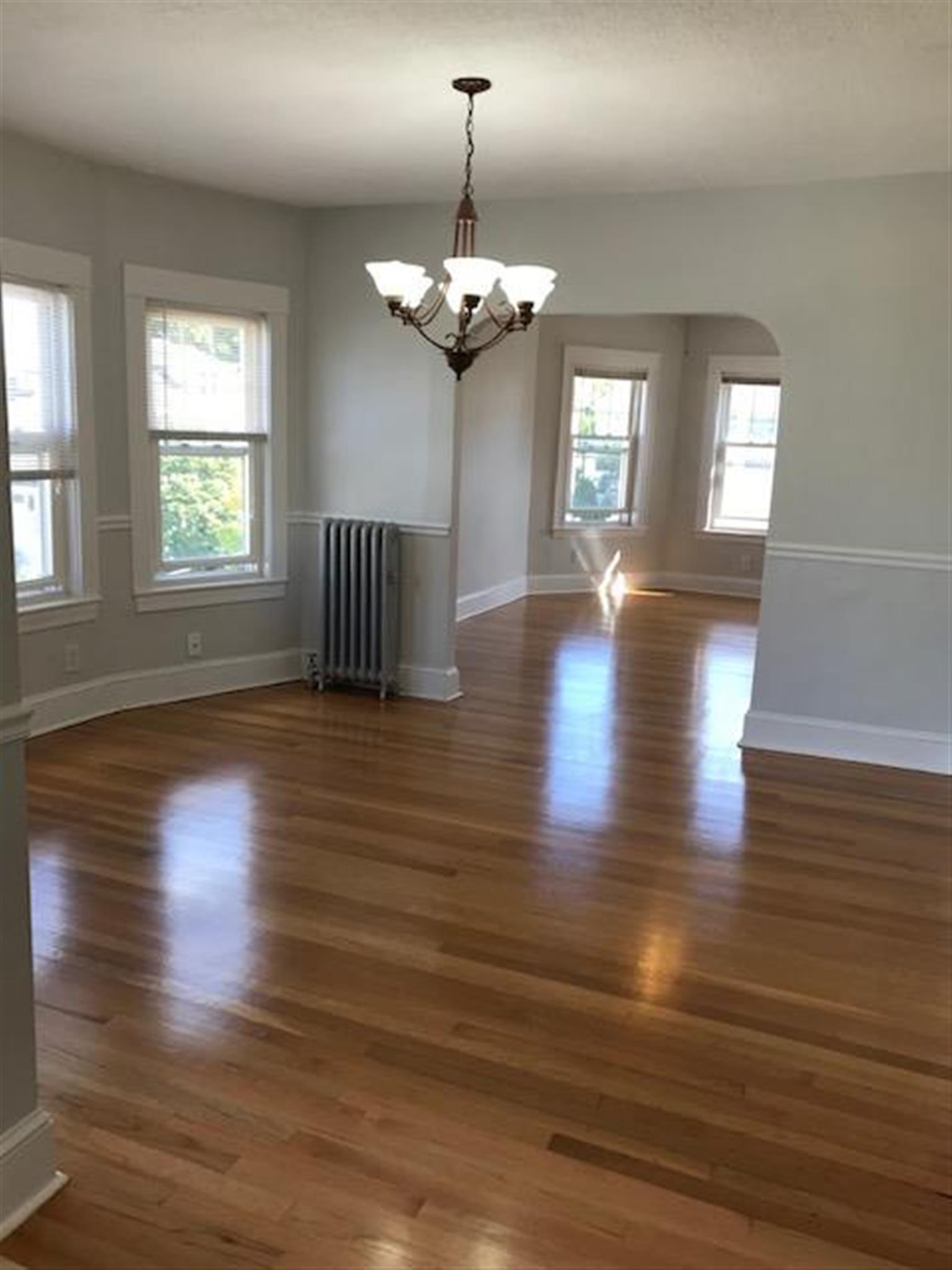 17 Burget Ave, Medford