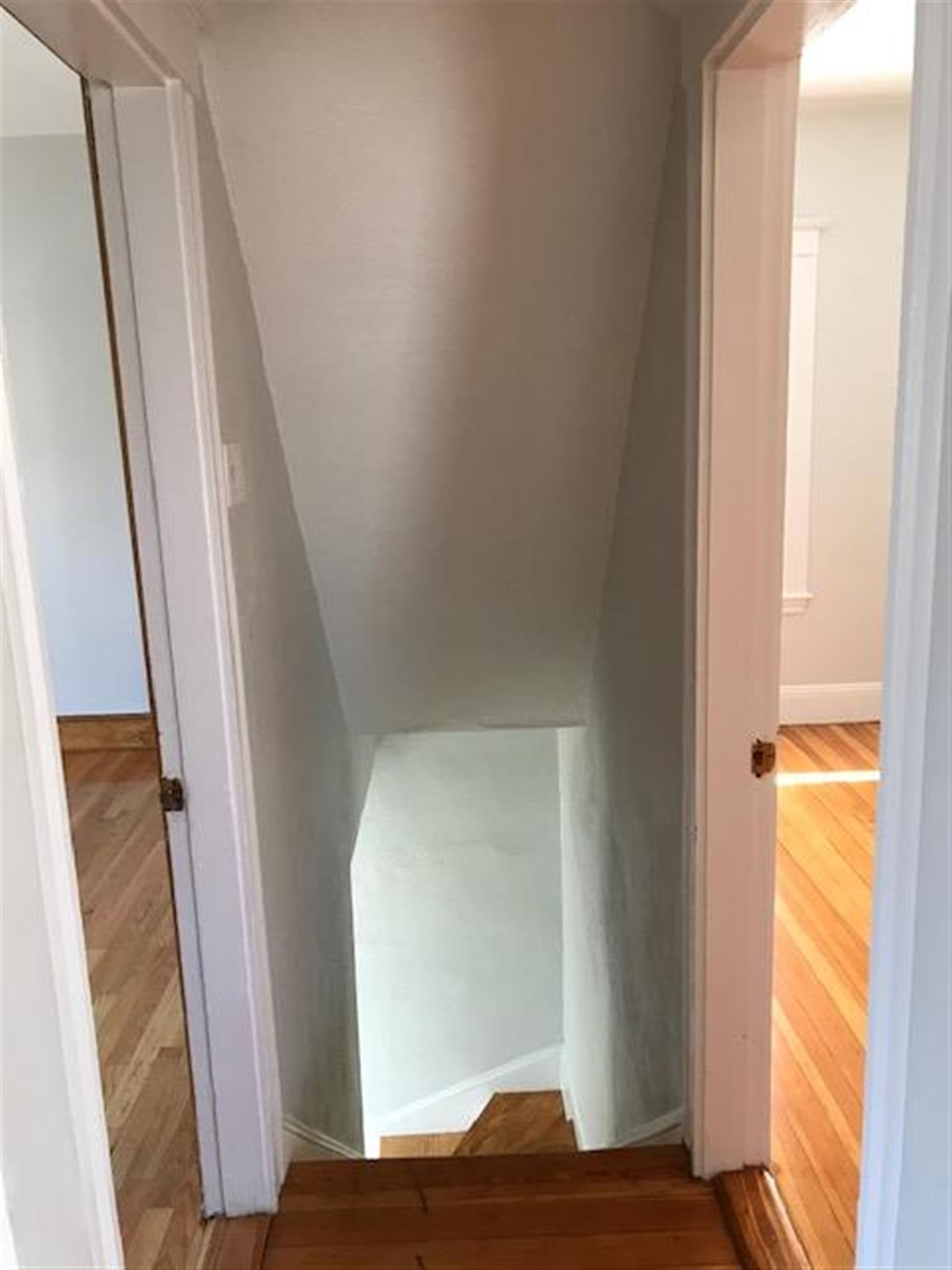 17 Burget Ave, Medford