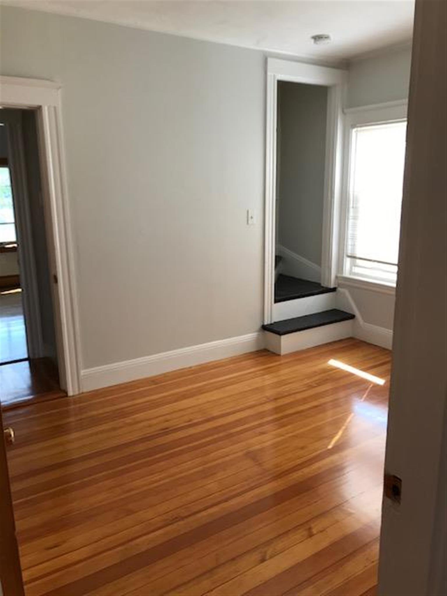 17 Burget Ave, Medford