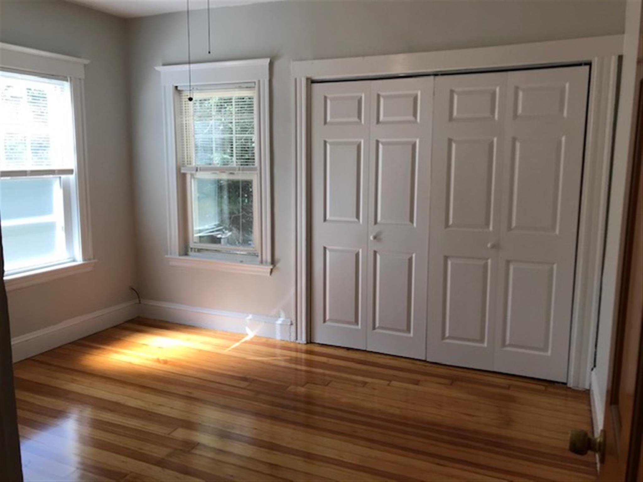 17 Burget Ave, Medford