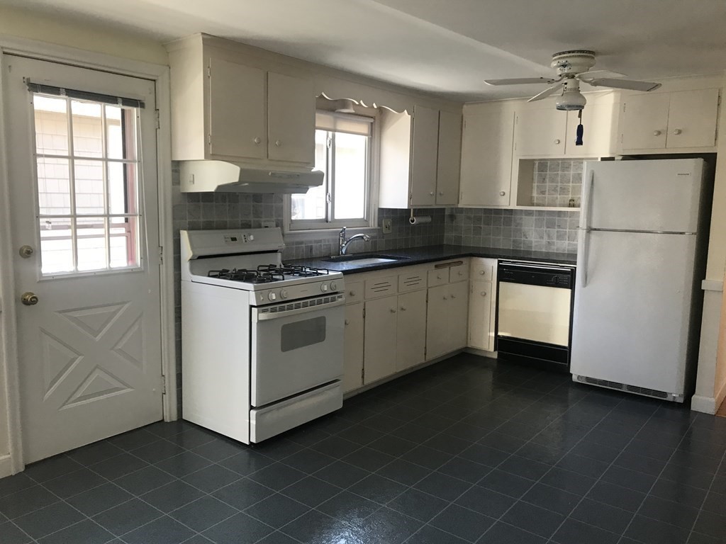 26 Caspar St, West Roxbury