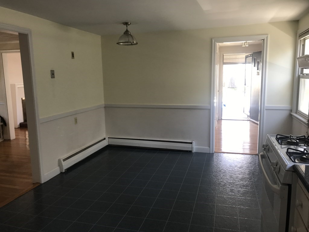 26 Caspar St, West Roxbury