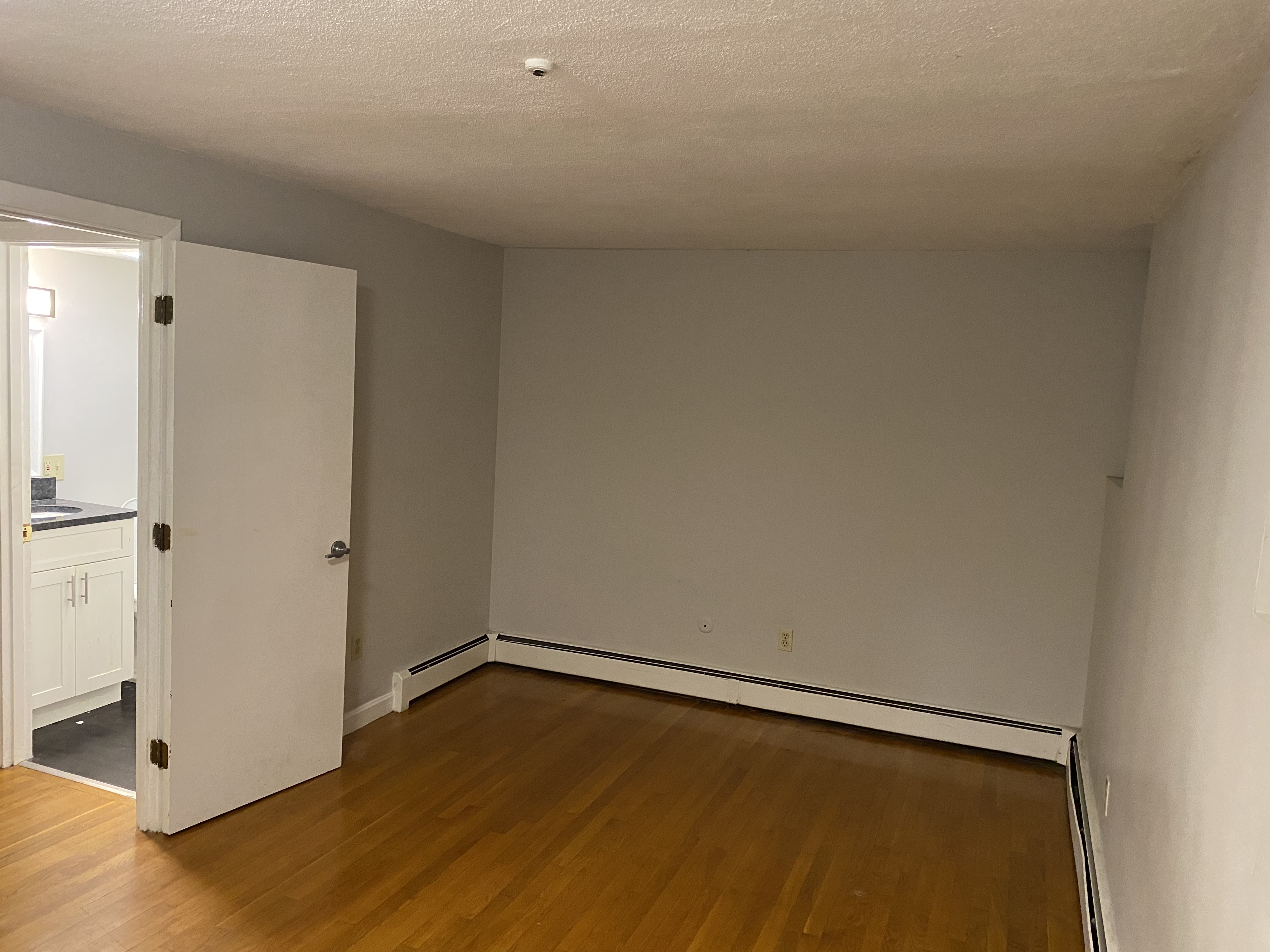 1 Petrel Rd, Quincy
