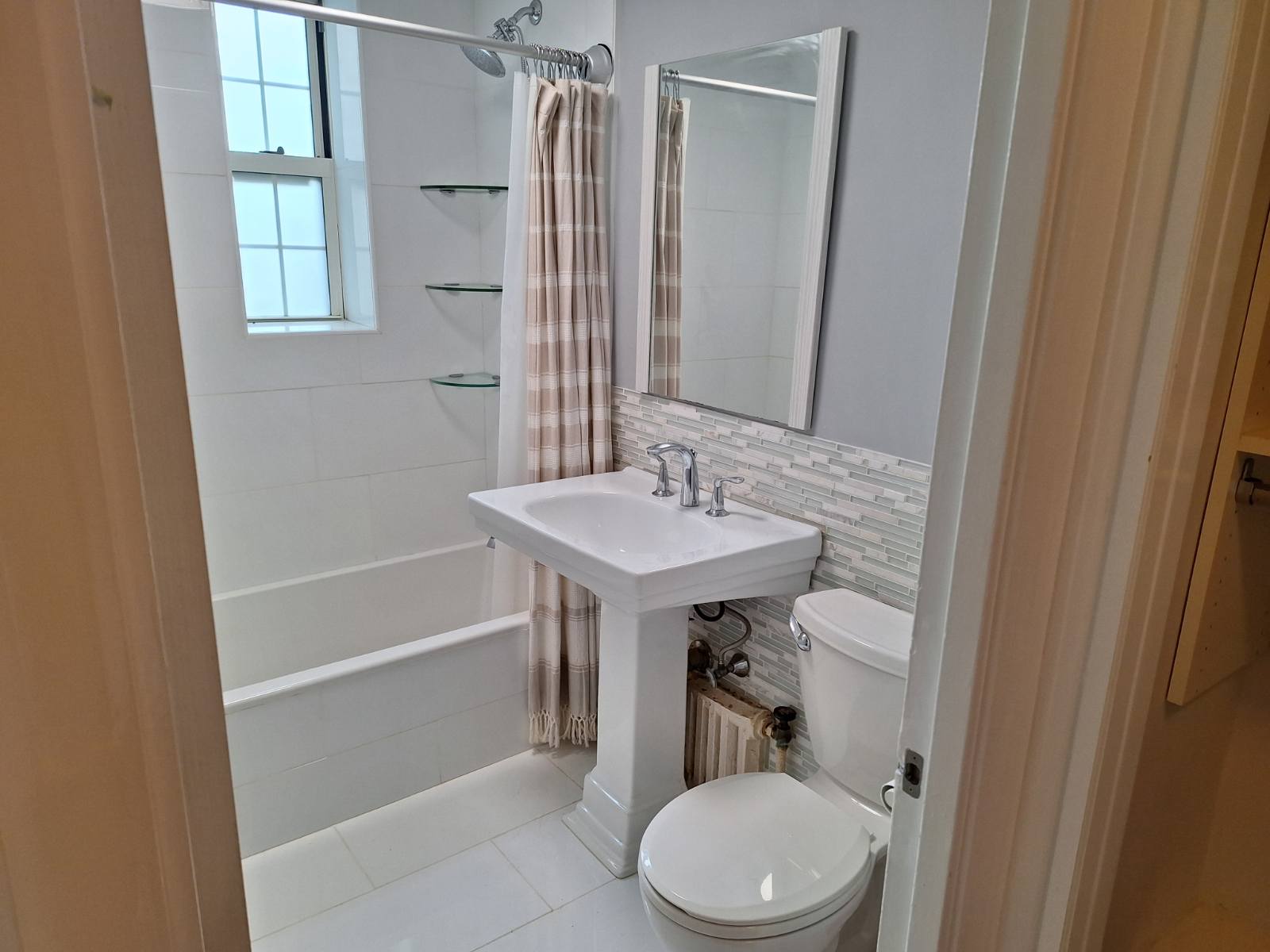 1450 Beacon St, Corey Hill