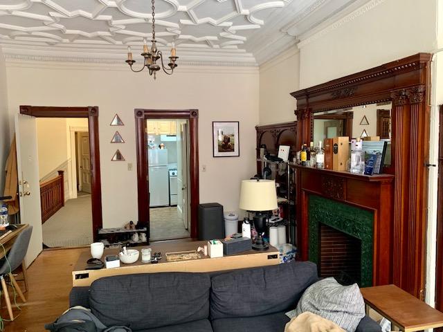 27 Bay State Rd, Fenway