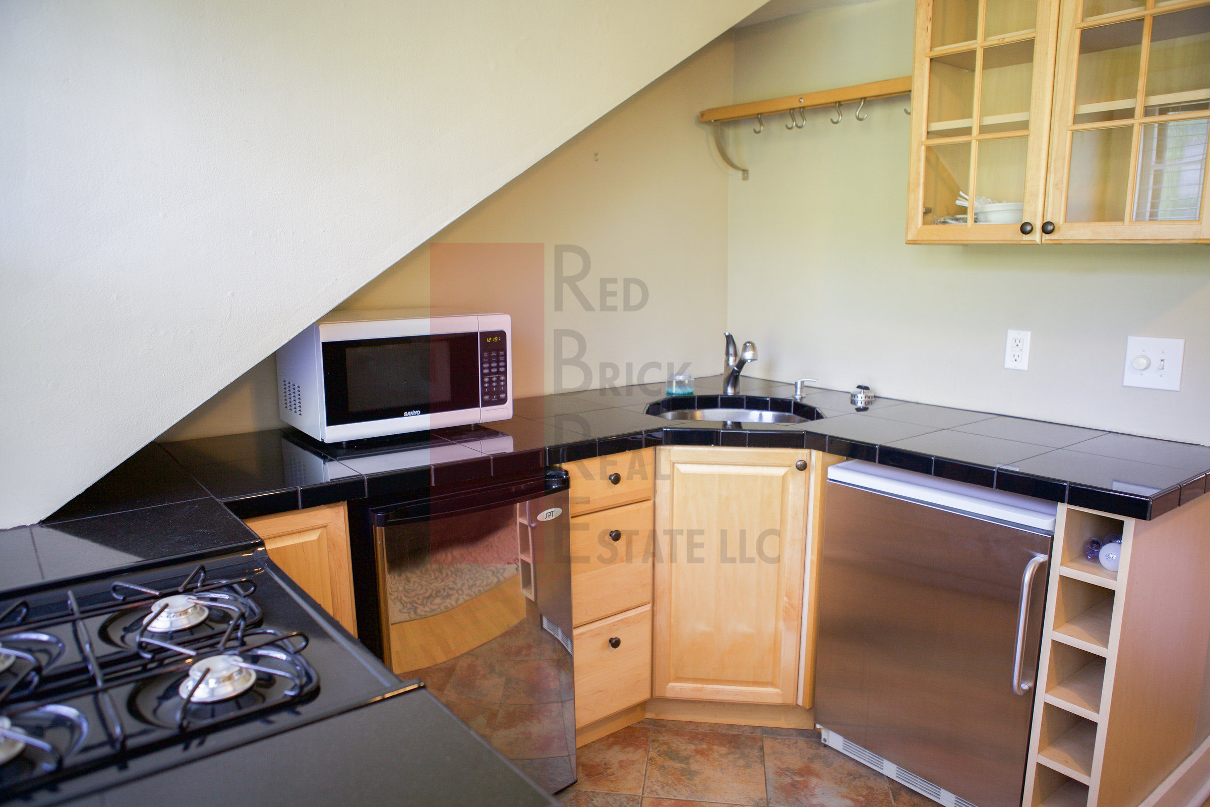 27 South Russell St, Beacon Hill