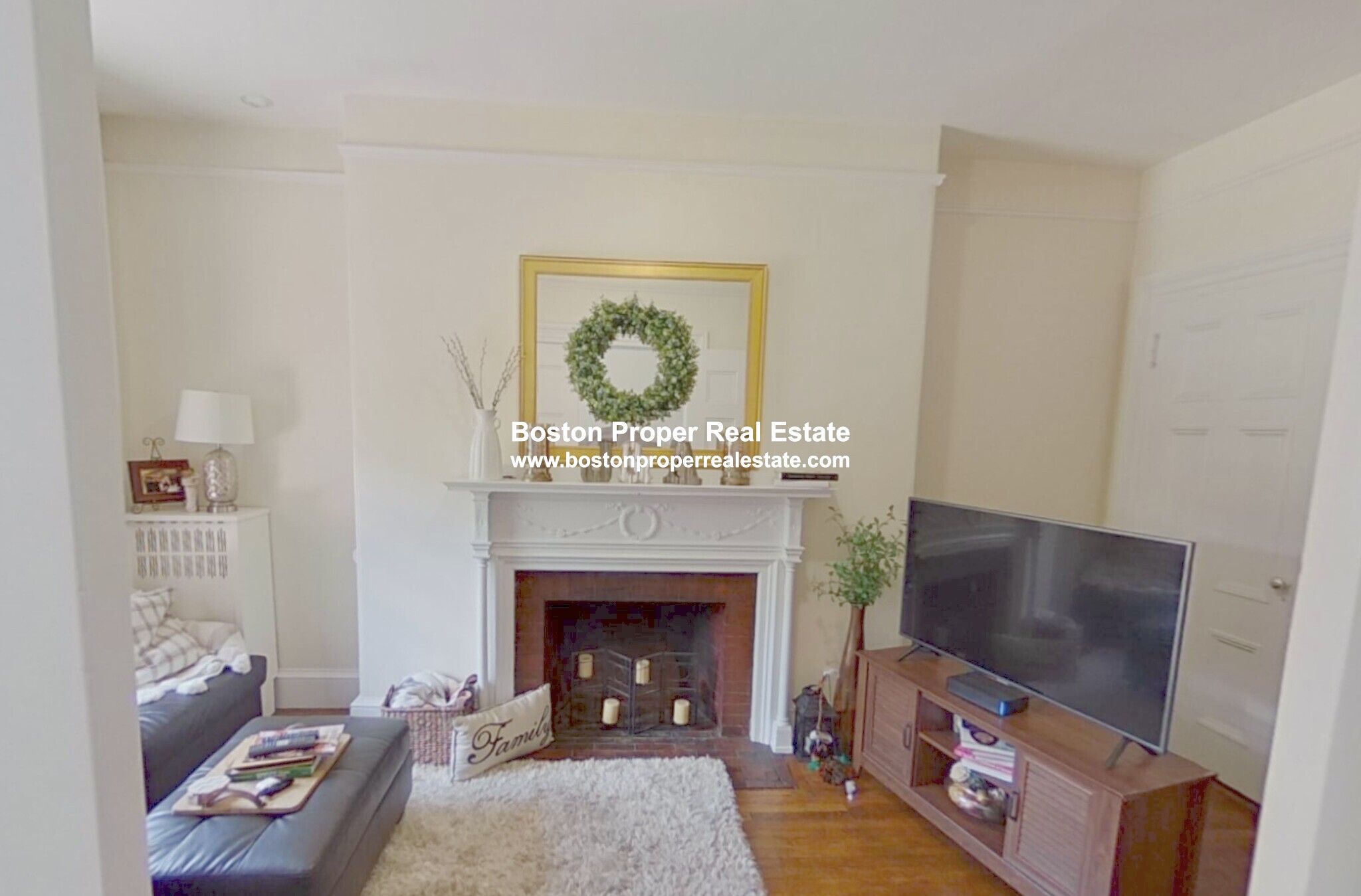 27 1/2 Massachusetts Ave, Back Bay