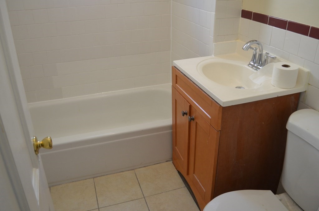 270 Washington St, Cambridgeport