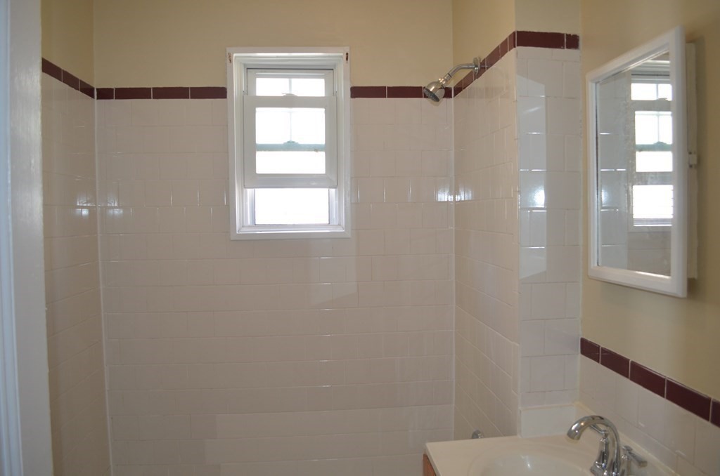 270 Washington St, Cambridgeport