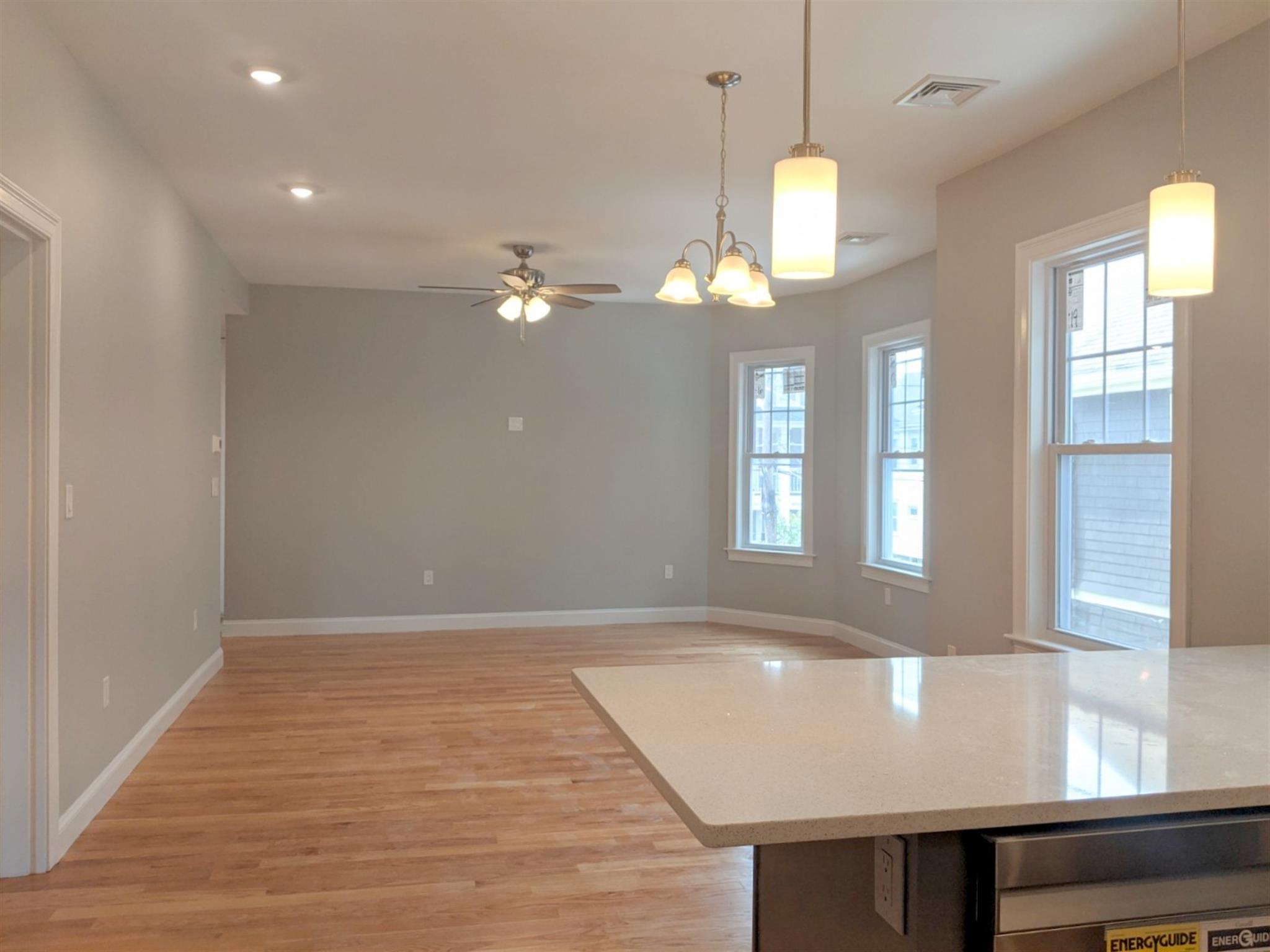 16 Bowen Ave, Medford