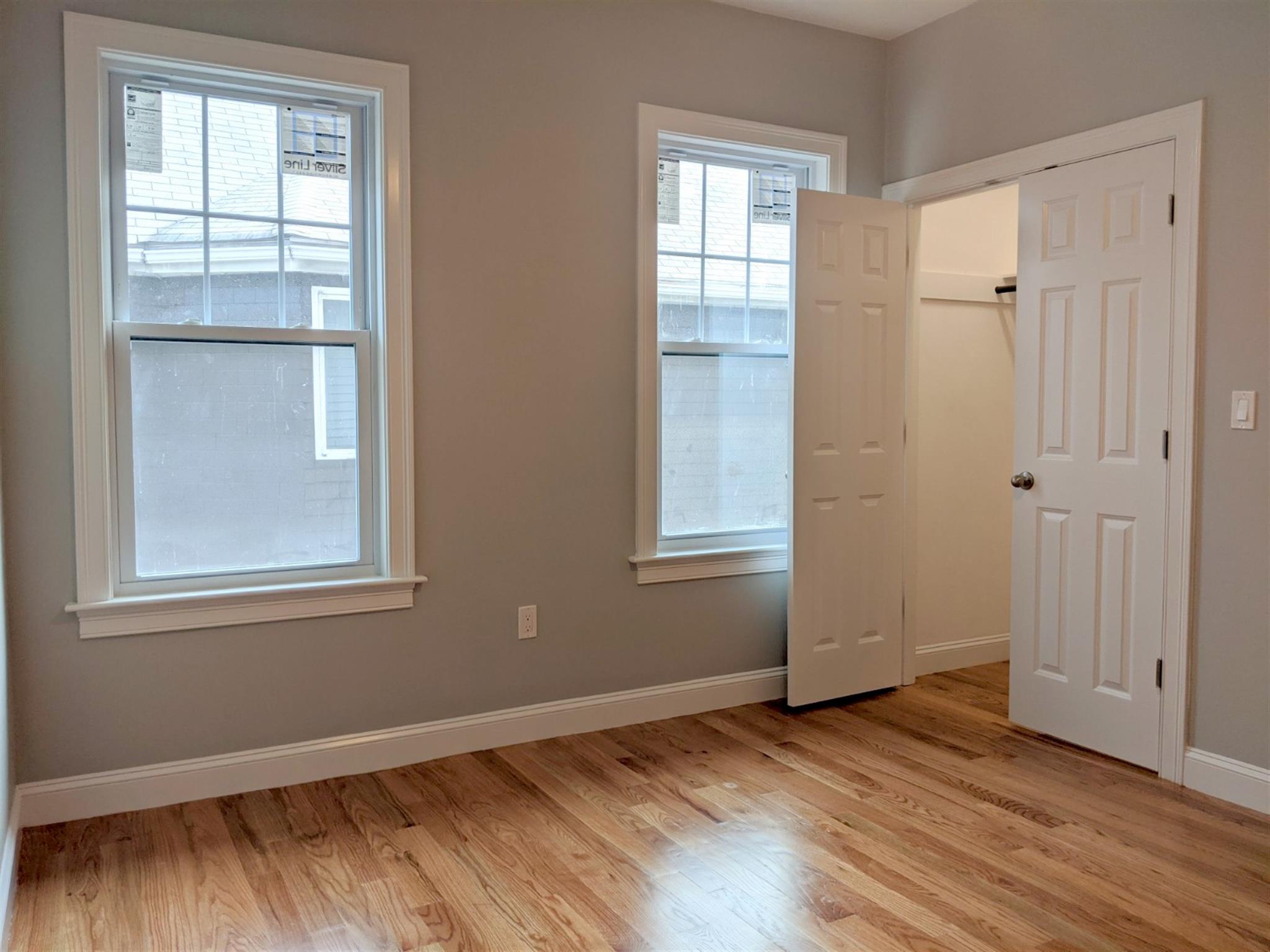 16 Bowen Ave, Medford