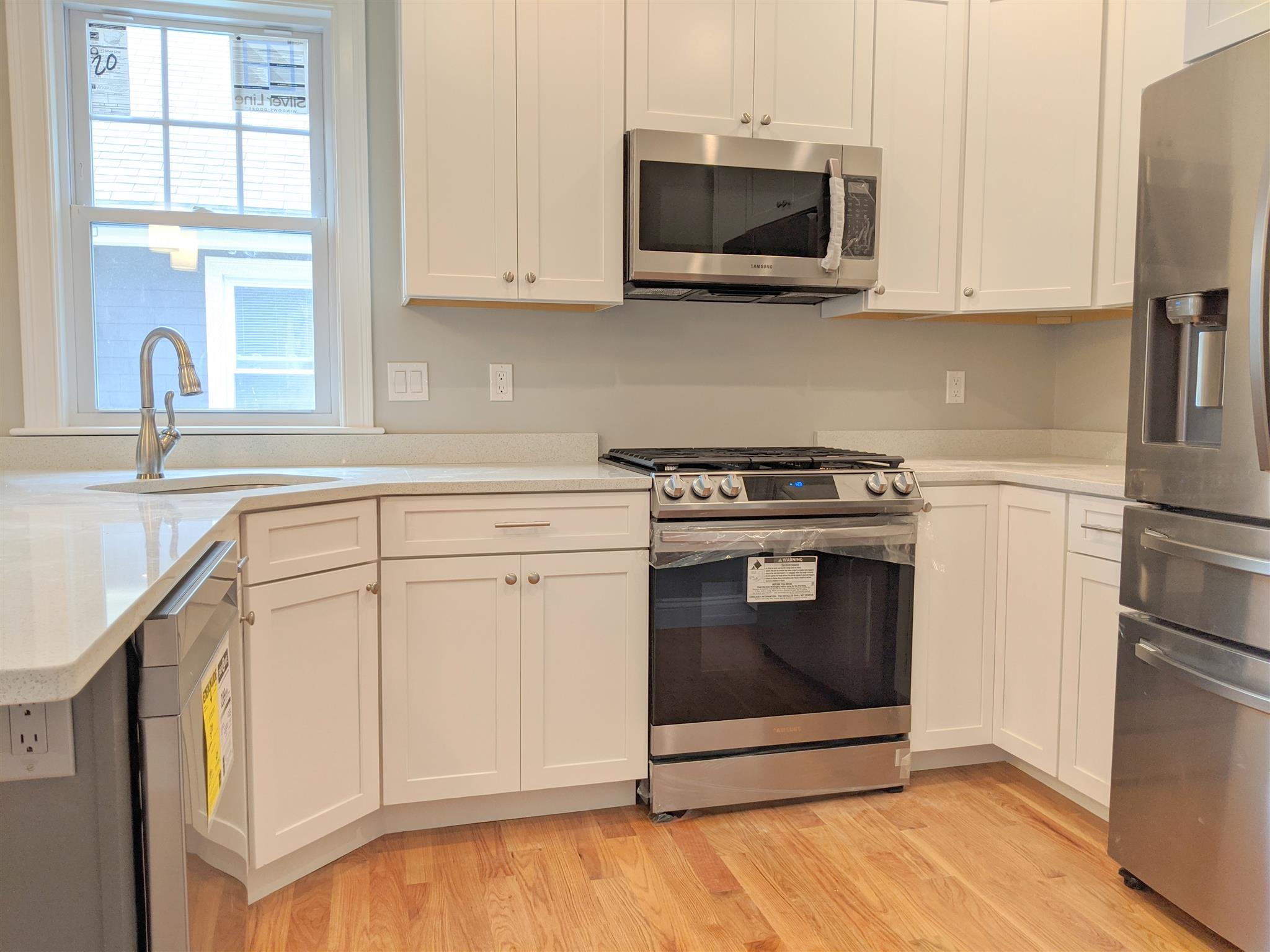 16 Bowen Ave, Medford